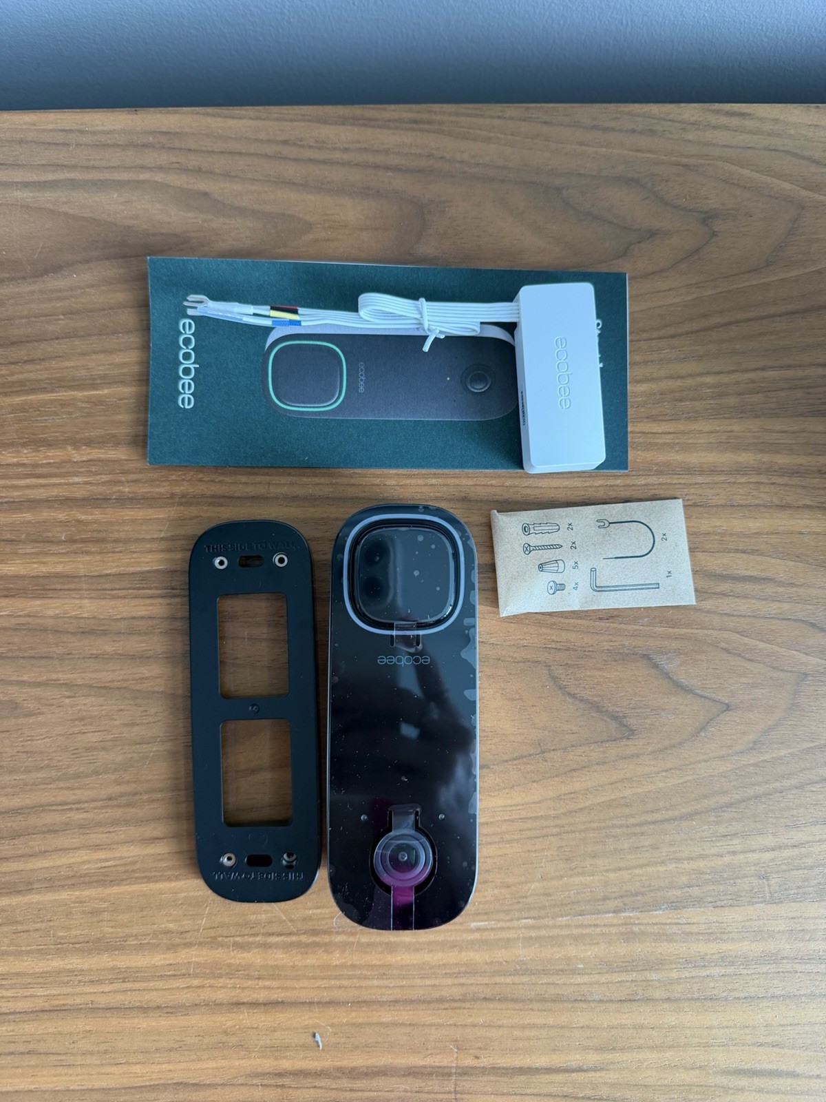 ecobee Smart Video Doorbell Built-In Camera Black w/ Mounting Plate Adapter