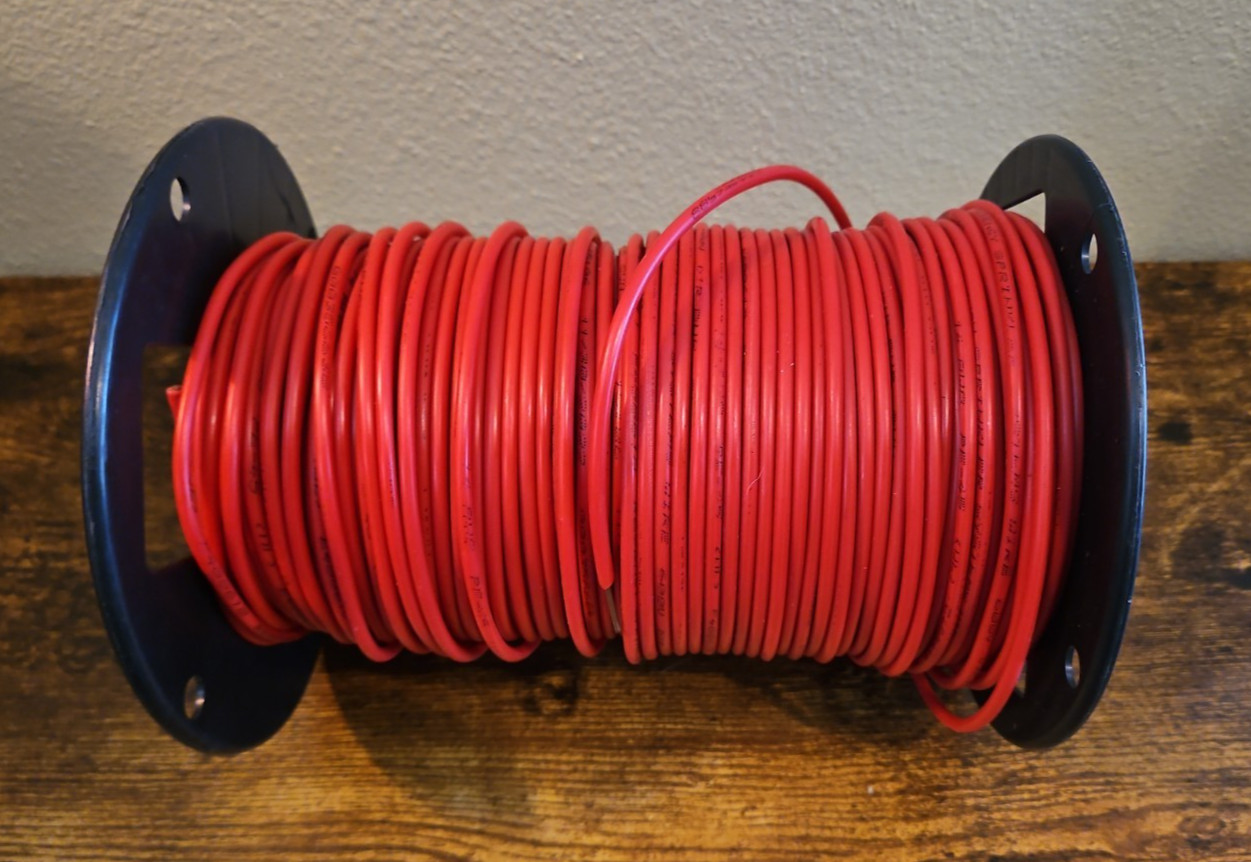 Regency 14 AWG Red Solid Copper Sprinkler Wire & 14 AWG Black Solid Wire