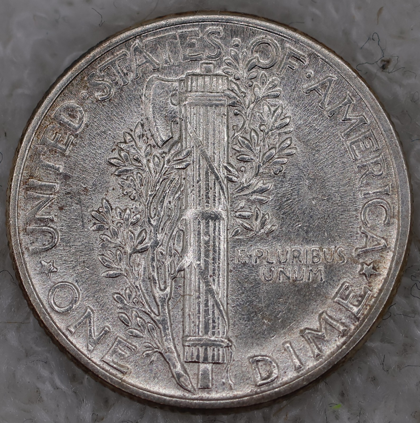 1945 Mercury Dime Uncirculated