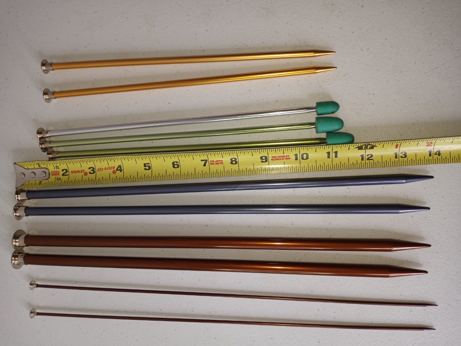 Mix Lot of 11 Knitting Crochet Aluminum needles 4- 14" 5-10" 2-14" Thin