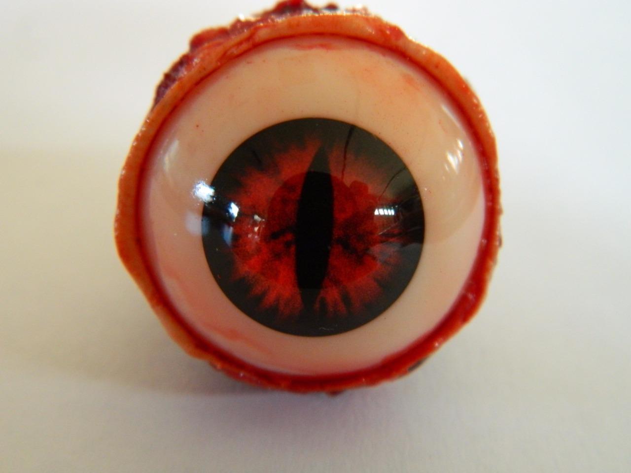 HALLOWEEN HORROR PROP EYEBALL POPPERS for skull or mask Snake