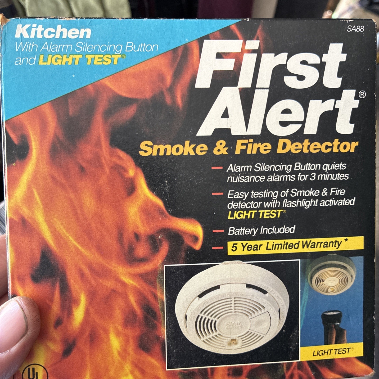 1990 First Alert Smoke & Fire Detector Kitchen W/light Test model SA88