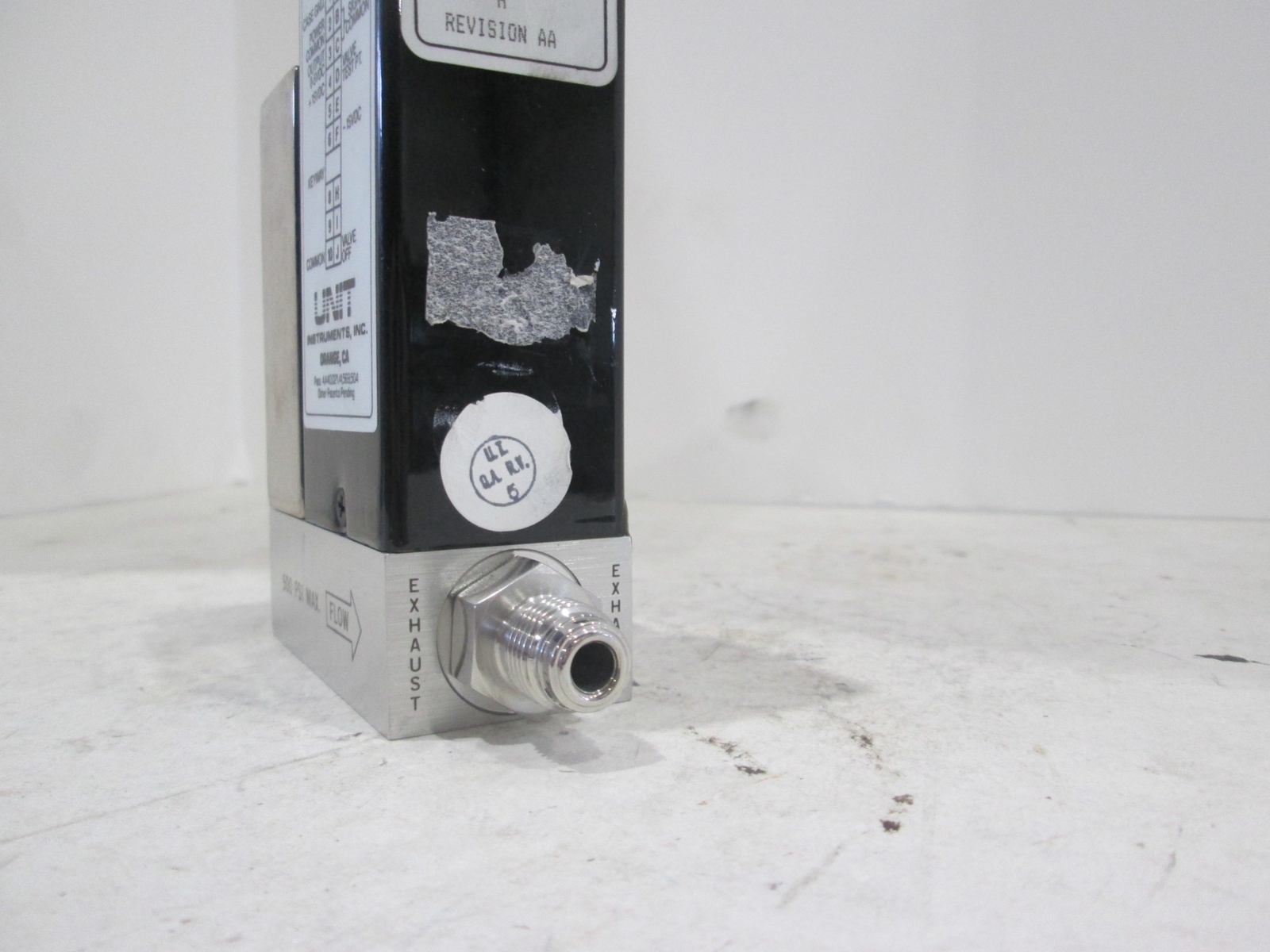 Unit, UFC-1501A, Range 5 SCCM, Gas N2F2, Used