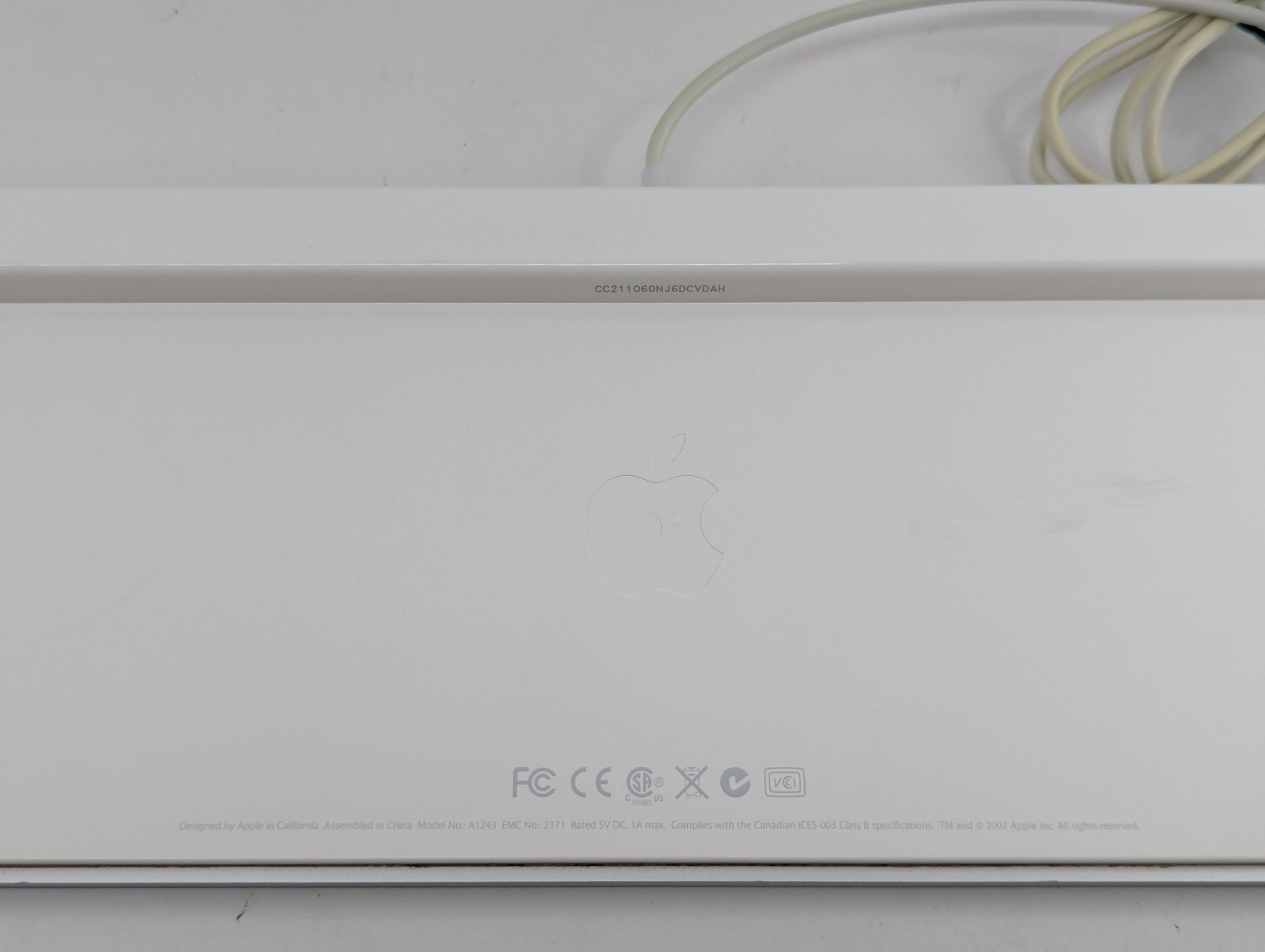 Apple USB Wired Full Keyboard A1243 Authentic Apple Aluminum