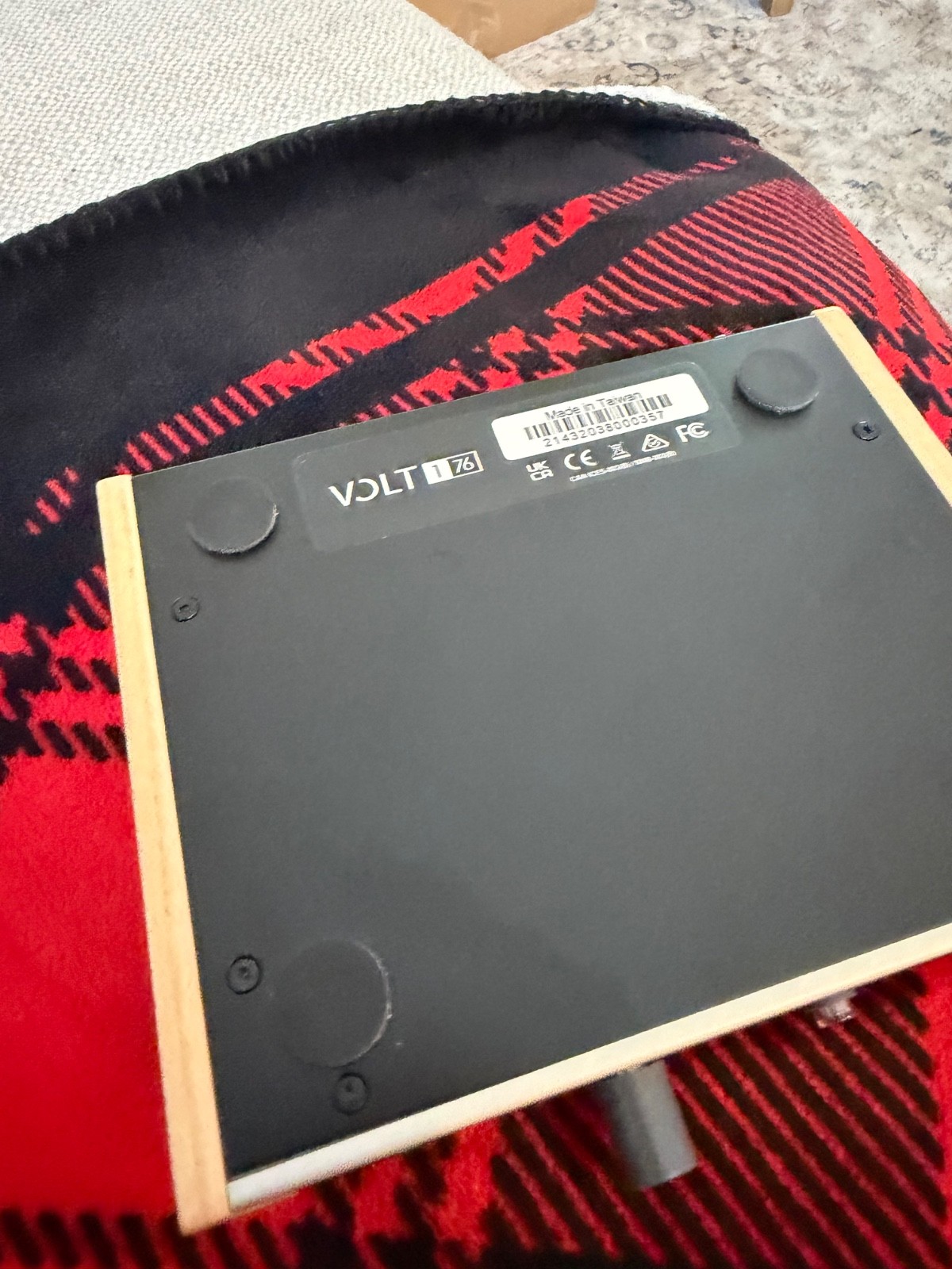 Universal Audio Volt 176 USB-C audio interface recording podcasting UA VOLT176