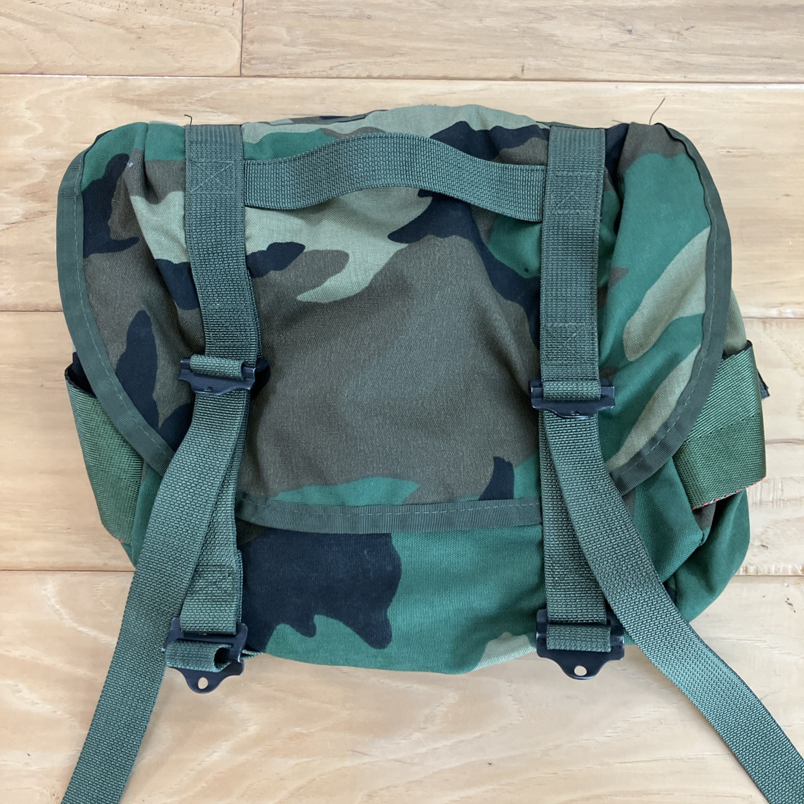 Military ALICE Buttpack / Field Pack Woodland M81 USGI