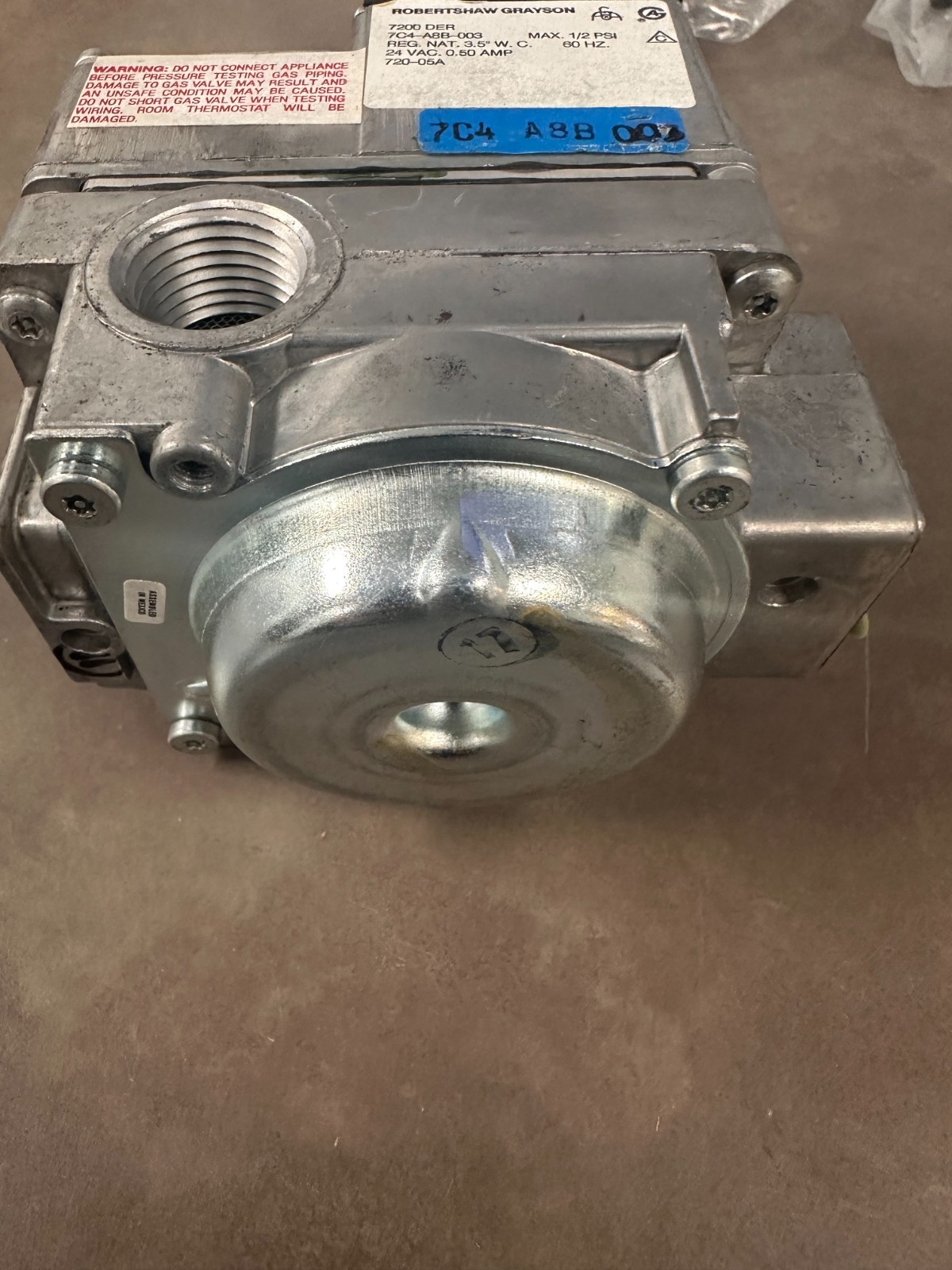Robertshaw 720-051 Gas Valve. Hot surface Ignition.