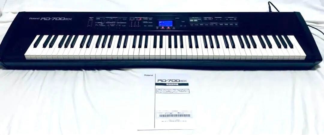 Roland Stage Piano RD-700SX Electronic Piano AC100V ｗ/Copy of Manual JAPAN USED
