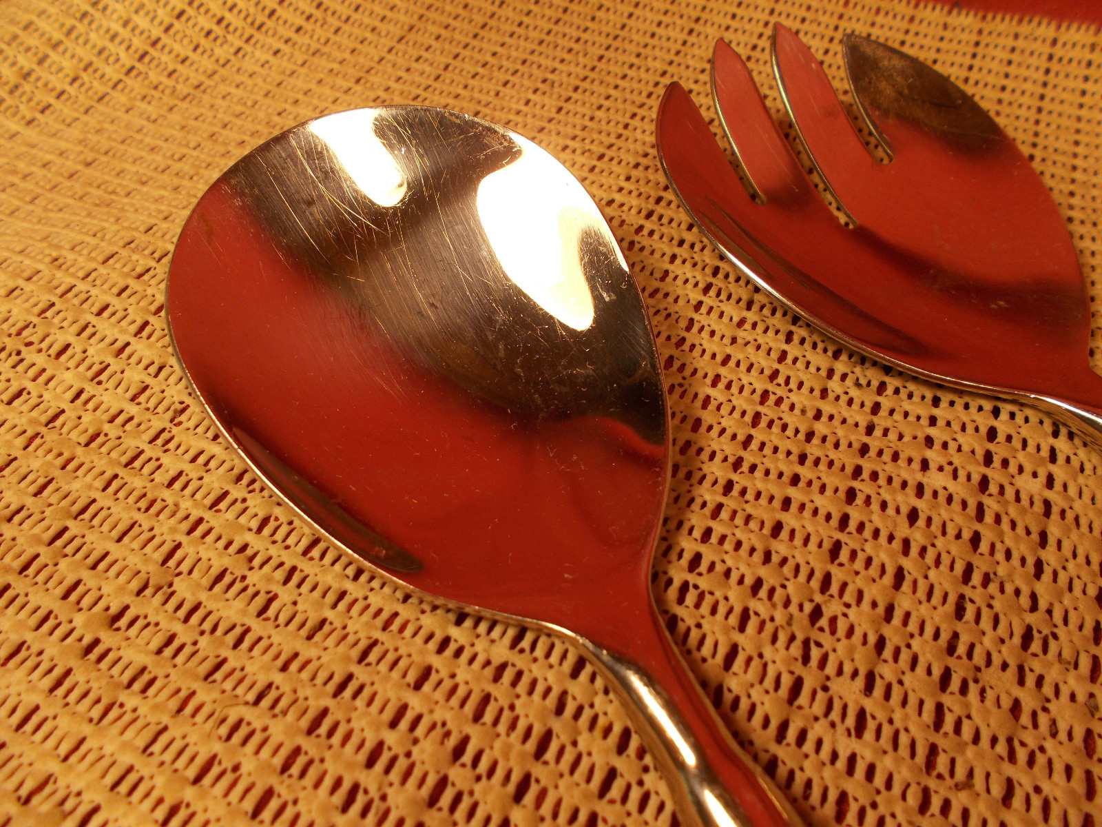 New Age by Amici Stainless Flatware 2 piece Salad Serving Set 10 1/8"
