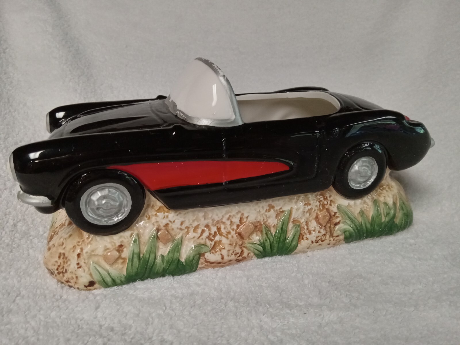 1957 Corvette Planter Black with Red Coves USED could also just use as a display