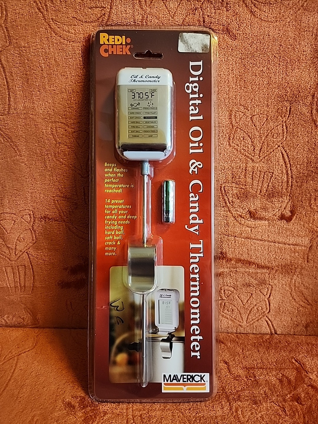 Maverick Digital Oil & Candy Thermometer CT-03. Battery Incl. New