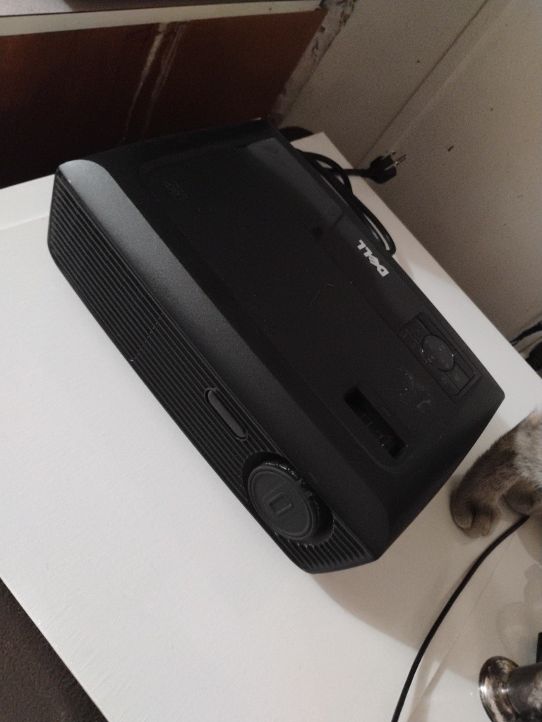 Dell 1210S Projector Tested & Working 35Hours on Lamp