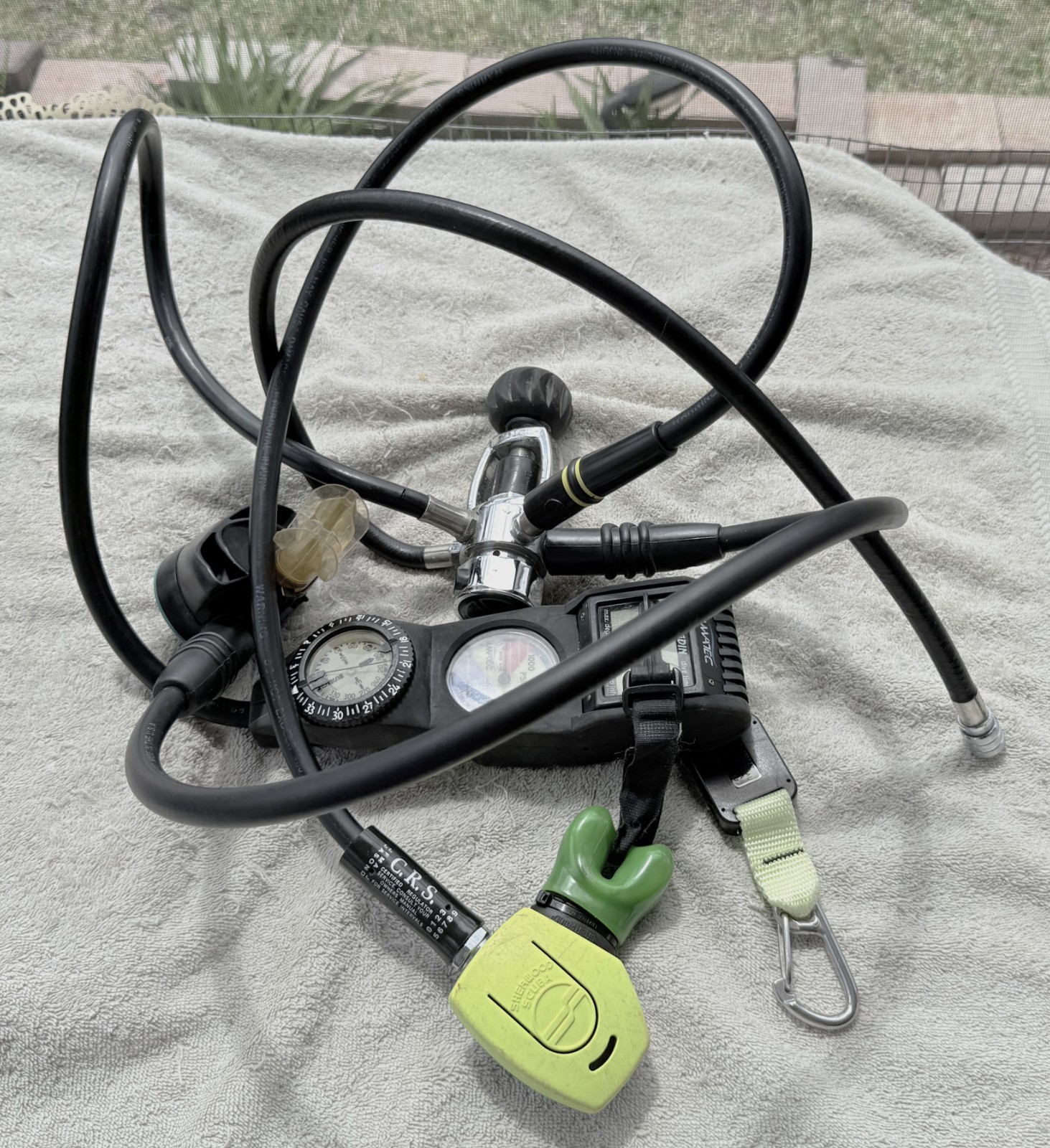 GENESIS REGULATOR /US MATRIX DIVE COMPUTER/OWNER MANUAL/SHERWOOD REGULATOR/CASE