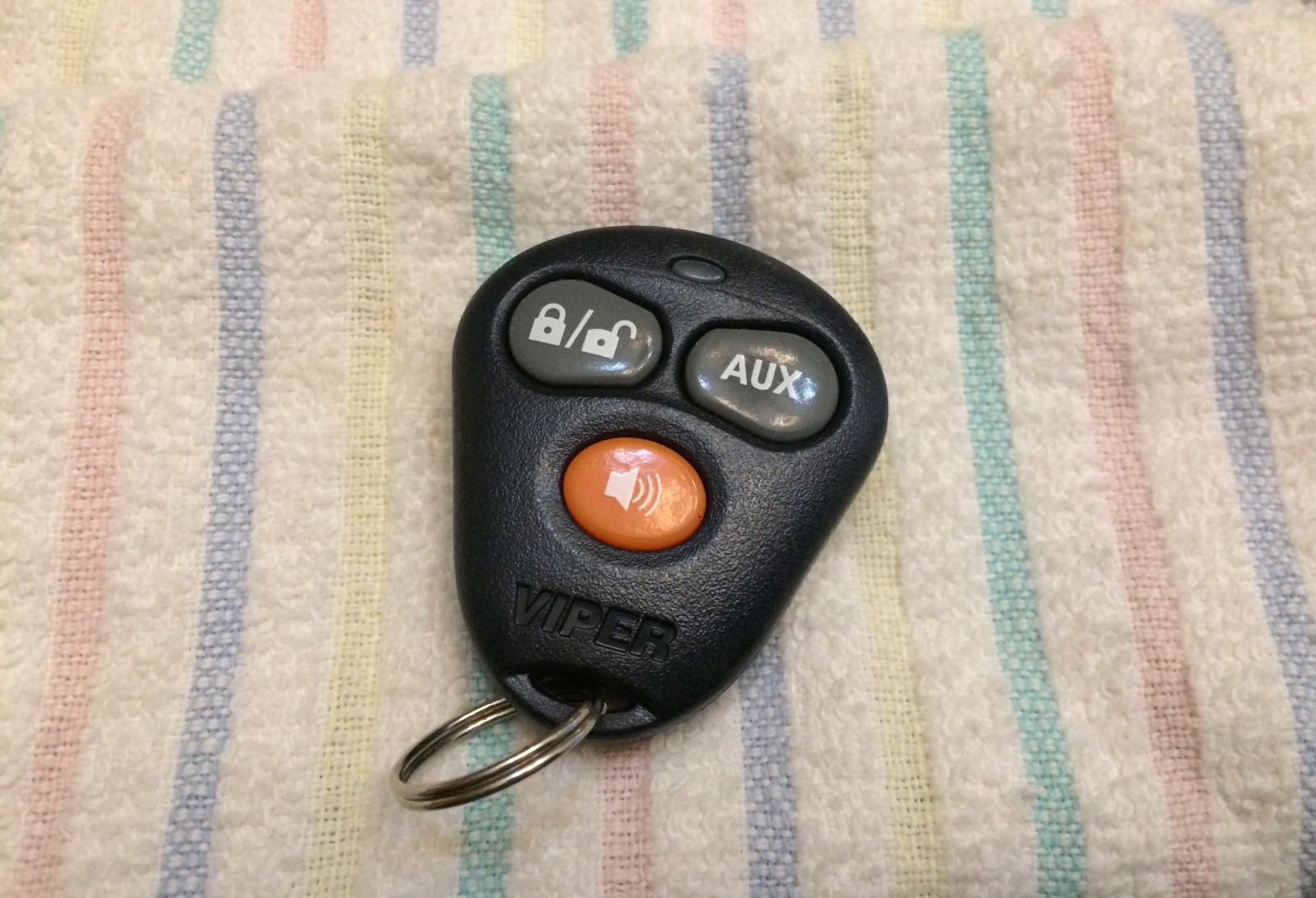 DEI Viper 474V Three-Button Vehicle Security Transmitter