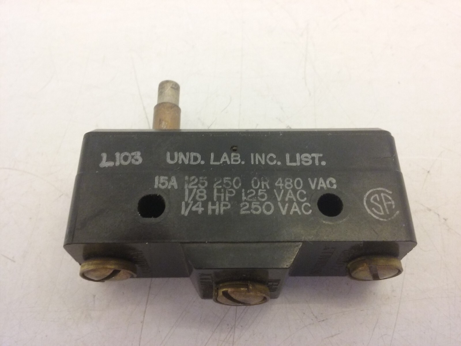 HONEYWELL MICROSWITCH B-RS-A2 LIMIT SWITCH 15A 125/250 OR 480 VAC