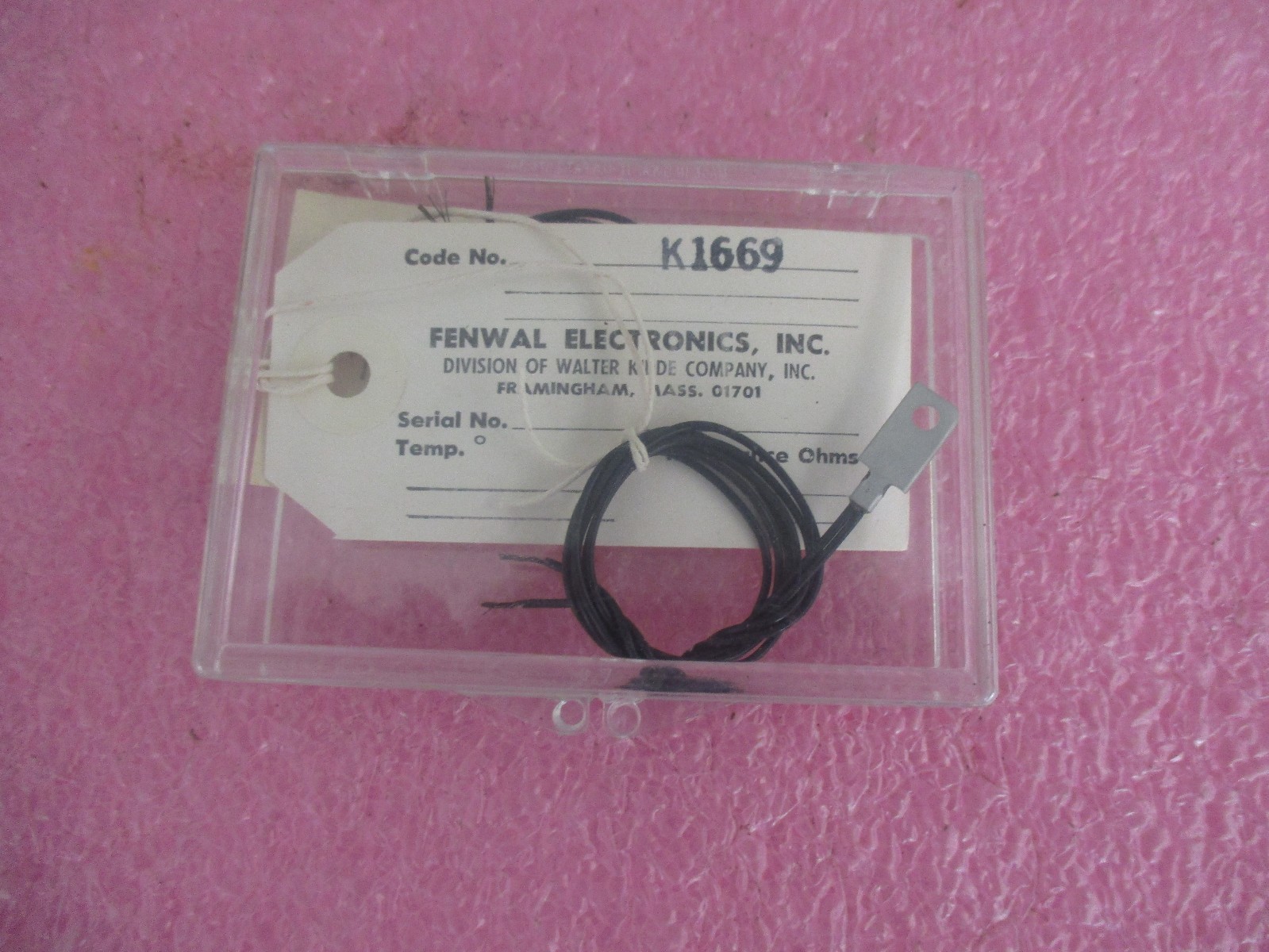 Fenwal Electronics Code: K1669 Temperature Sensing Device. New Old Stock