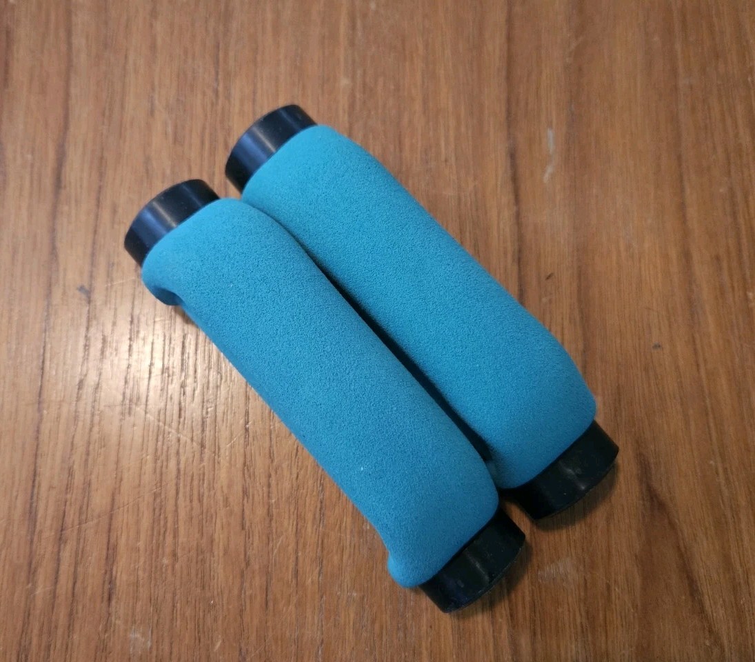 AMF Heavy Hands Pair of 1lb Dumbbells Weights MMA Walking Boxing Running USA