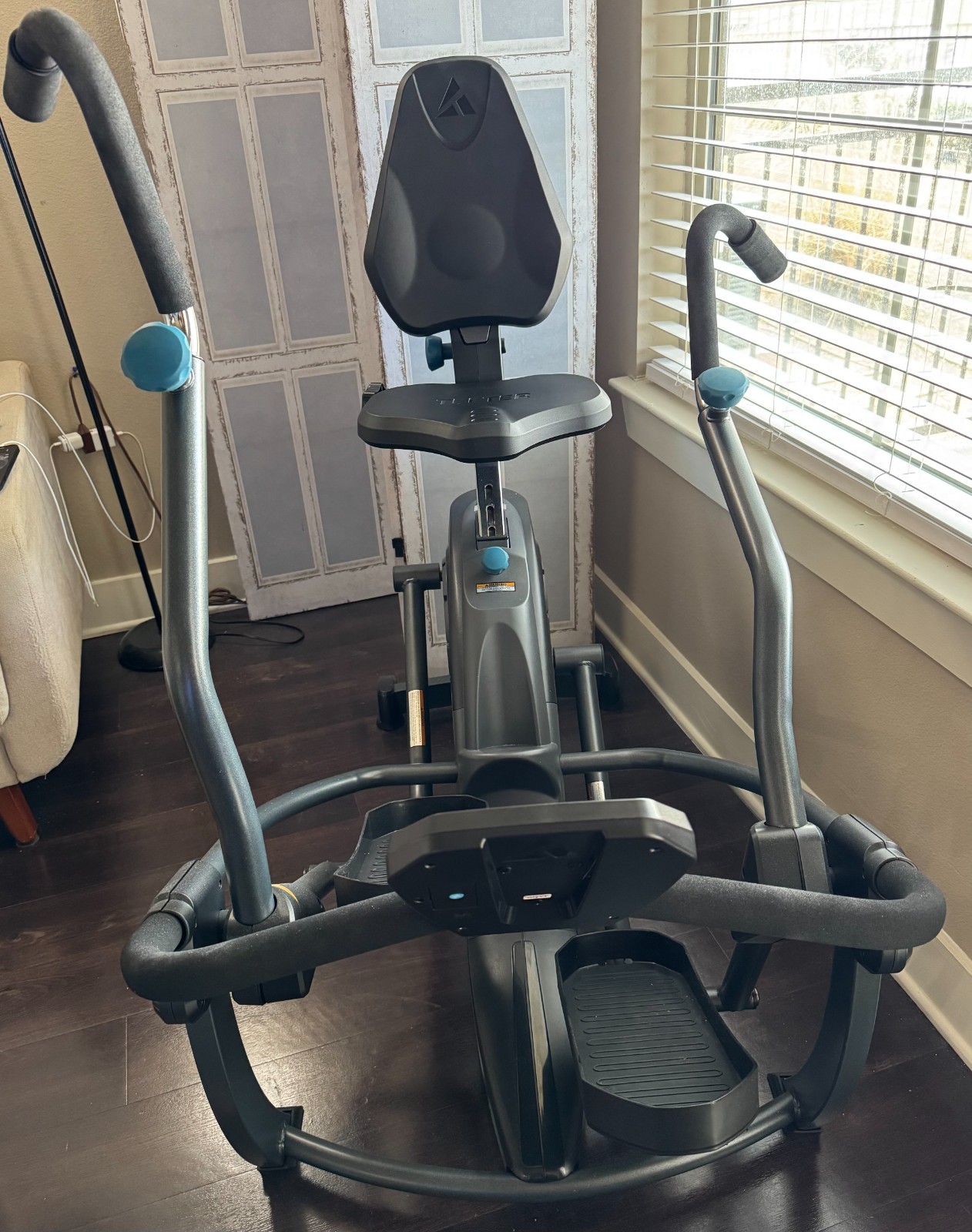 Teeter FreeStep LT1 Recumbent Cross Trainer Great Condition