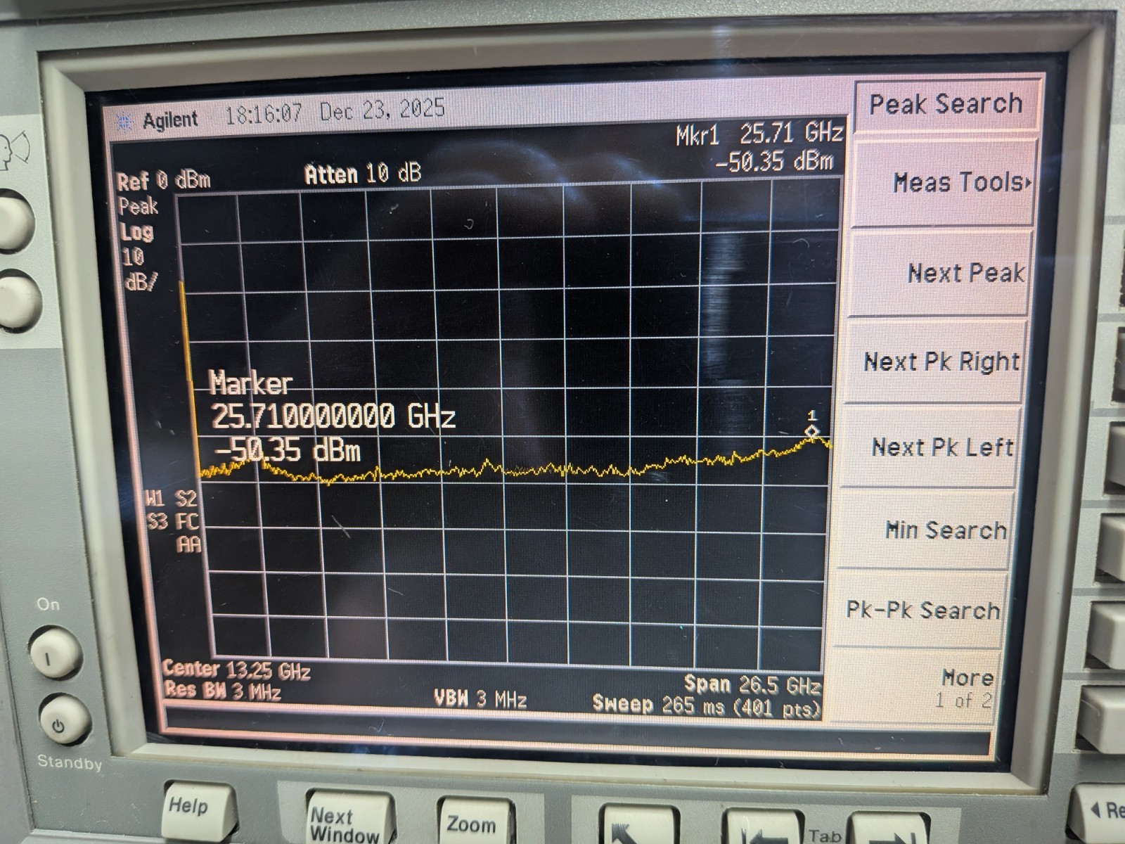 👍Agilent HP Keysight E4407B Spectrum Analyzer 26.9 GHz Loaded Opts! Cal+DATA👍