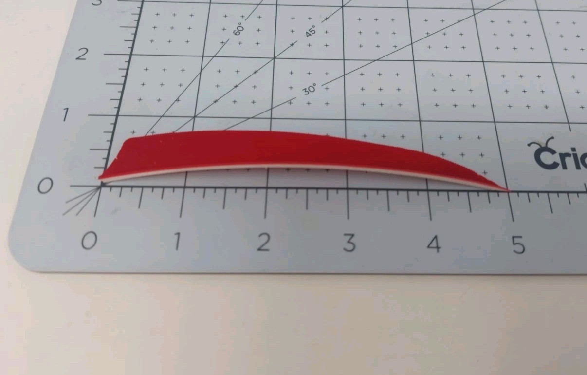 100pk Bullseye Archery Feathers 5" Right Wing: Shield Solid Hoyt Red