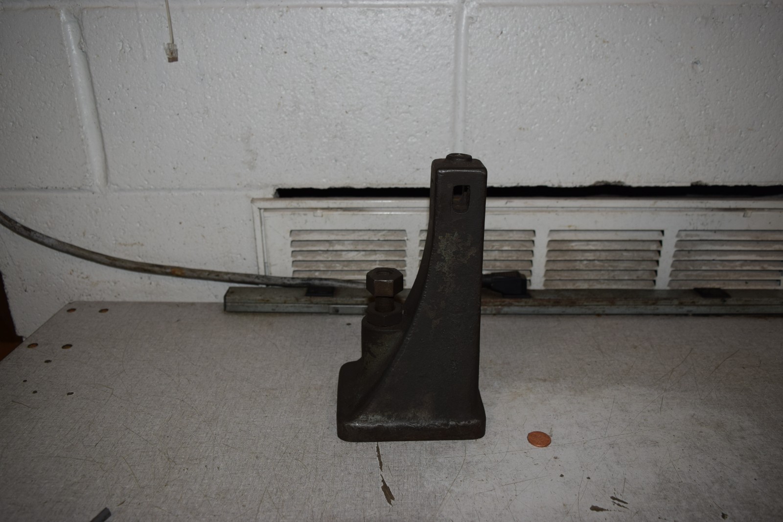 Grinding Wheel Dresser Attachment Fixture for Grinder