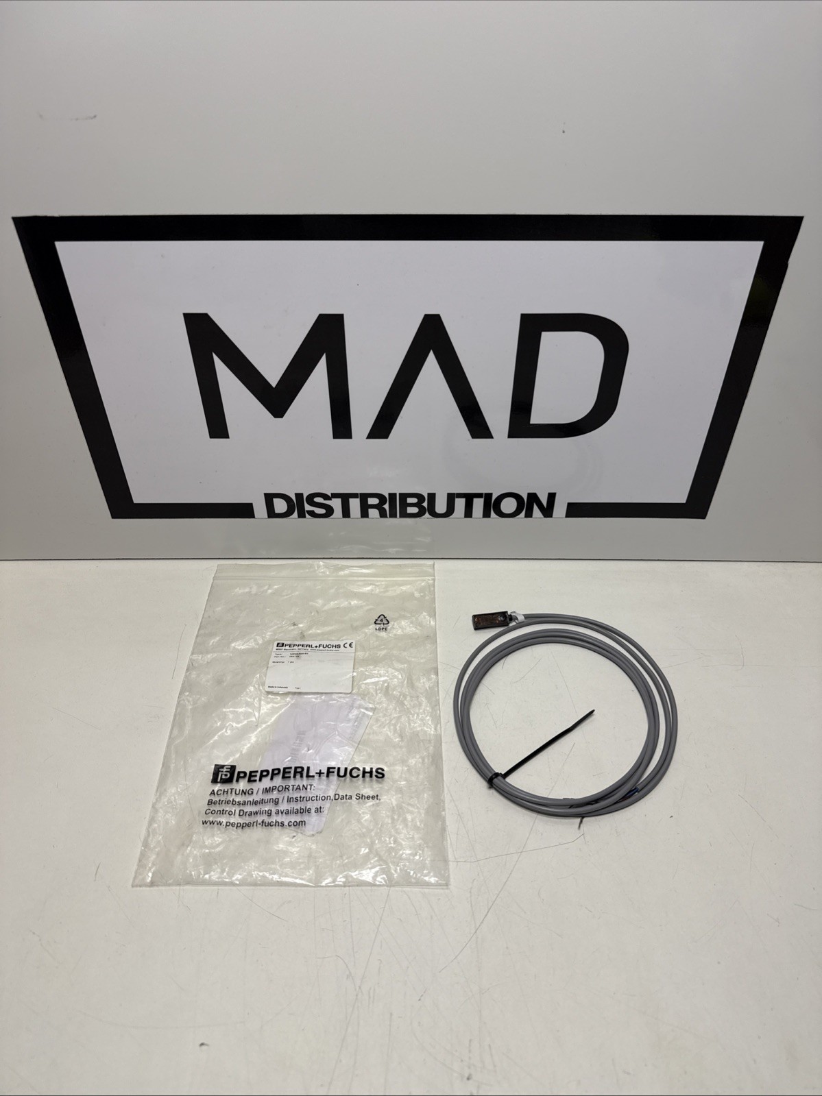 New Proximity switch sensor NBN4-F29-E0 NBN4-F29-EO
