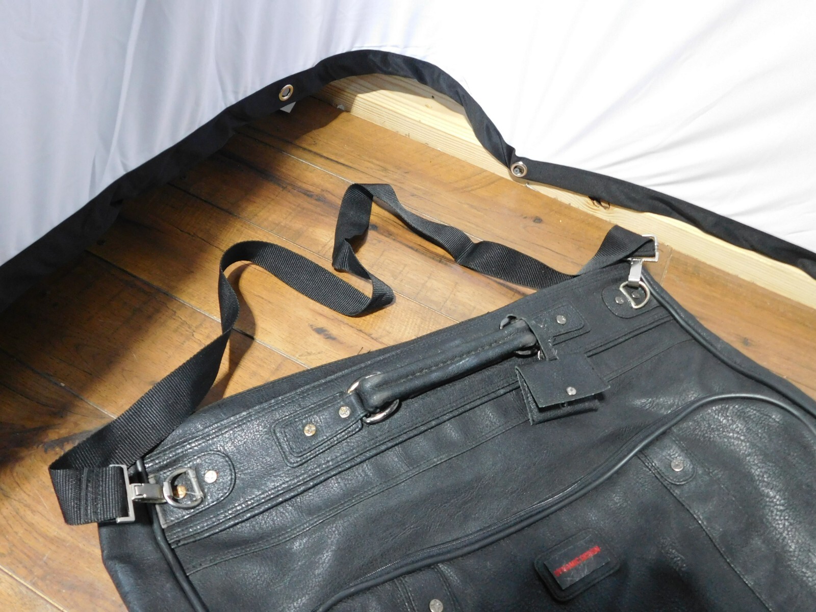 Dynamic Design Garment Bag 43x22x5 black