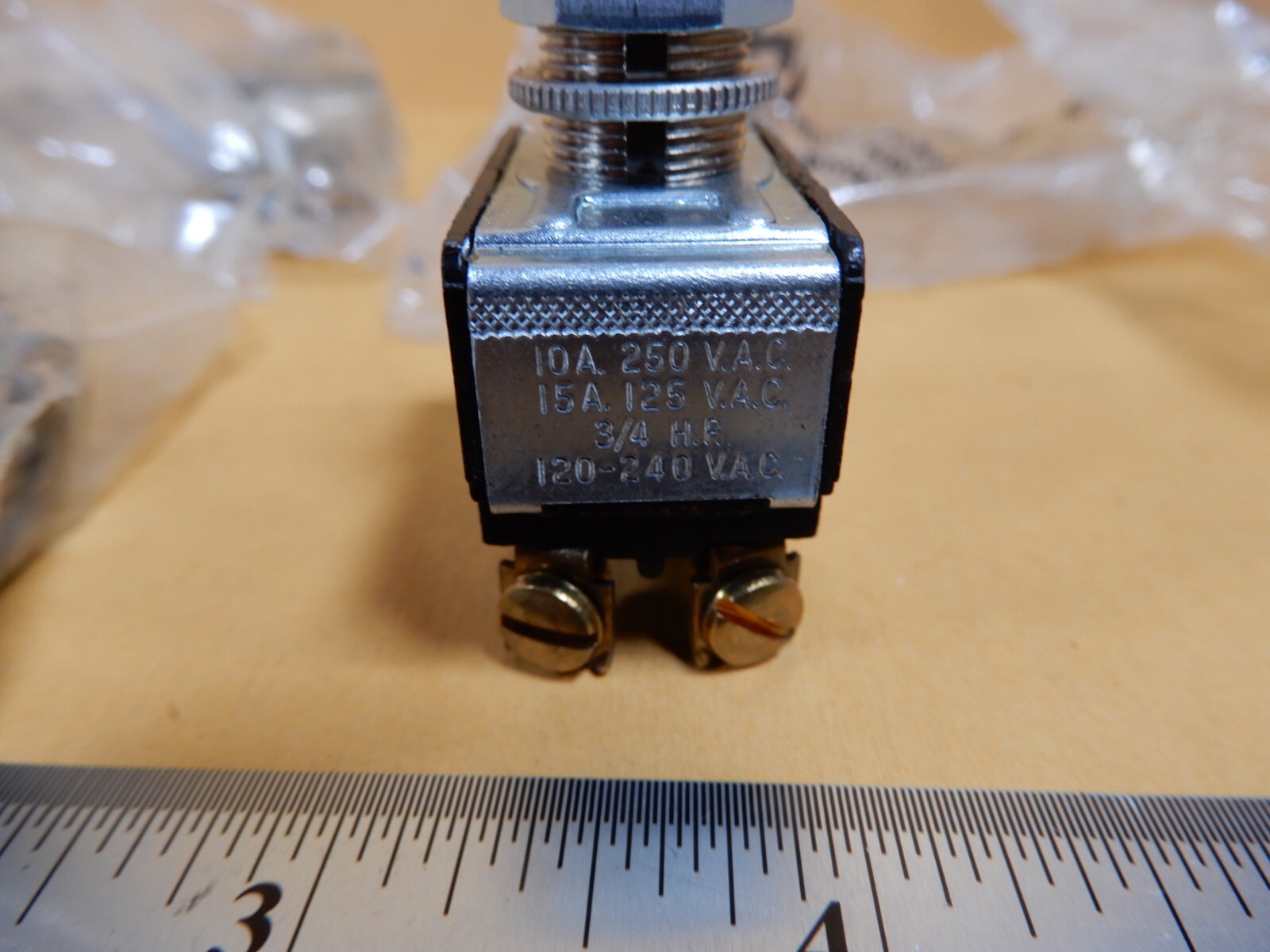 Arrow Hart 82608 On-Off-On Maintained Toggle Switch Qty 4 NOS DPDT