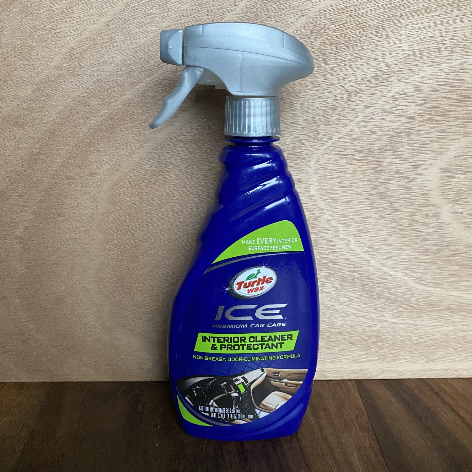 New Turtle Wax Ice Premium Car Care Interior Cleaner & Protectant  20 Fl oz
