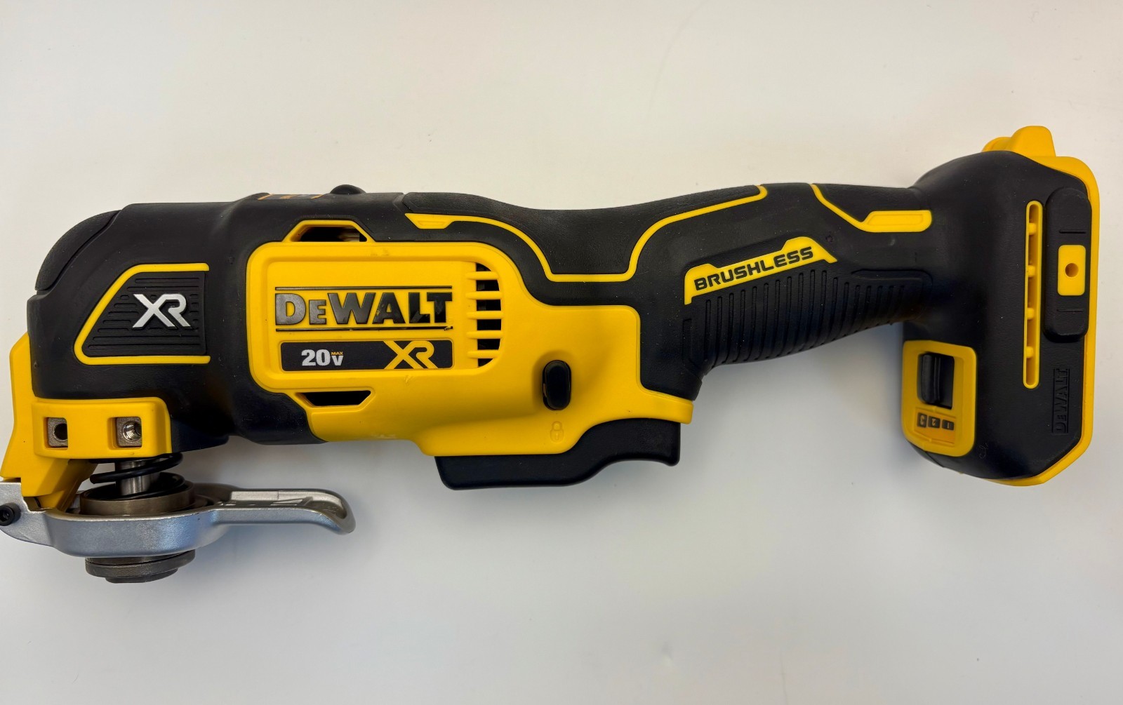 #001 - DeWalt DCS356 20V Cordless Oscillating Multi-Tool; Tool Only