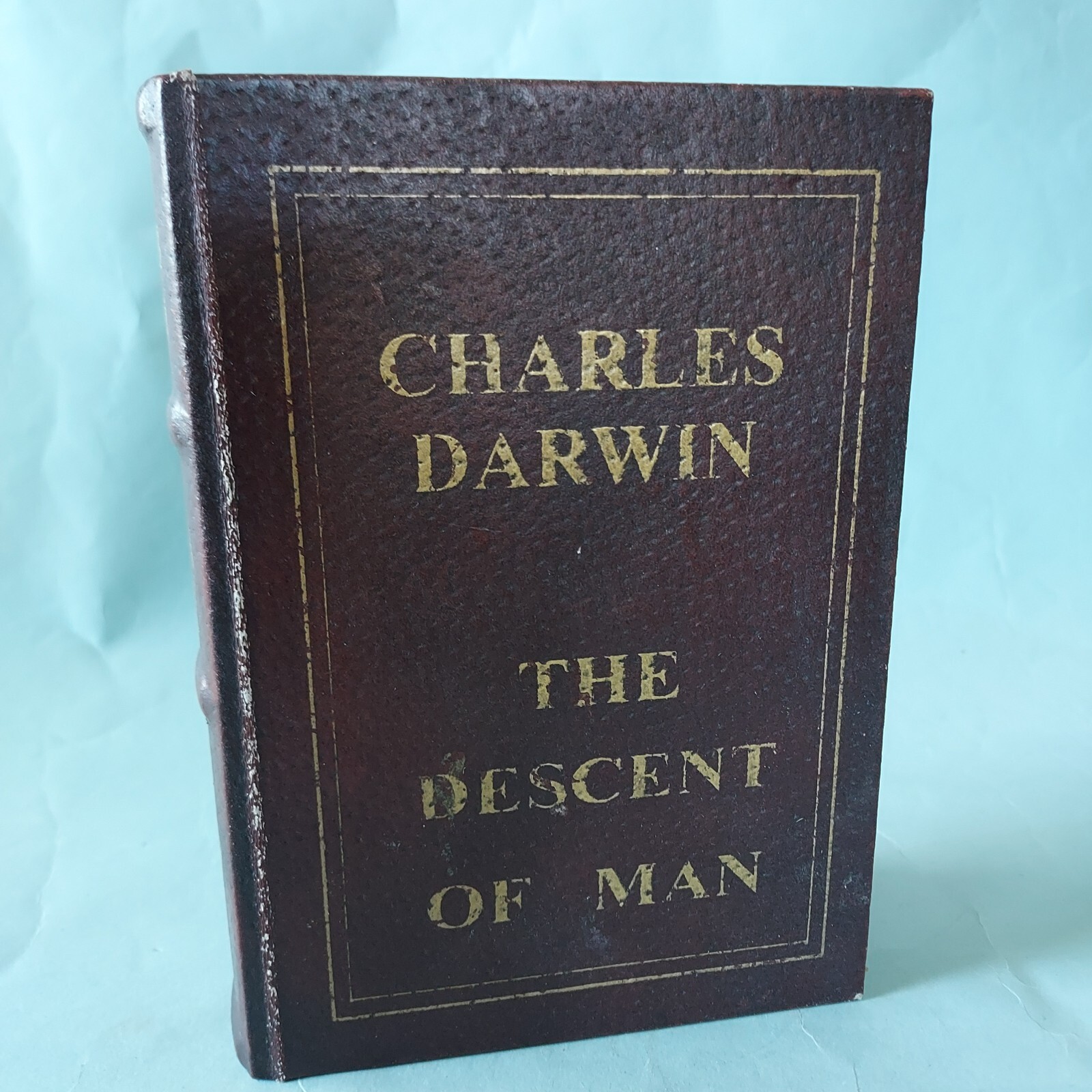 Secret Box Charles Darwin The Descent of Man Hideaway Hidden Stash Book Box