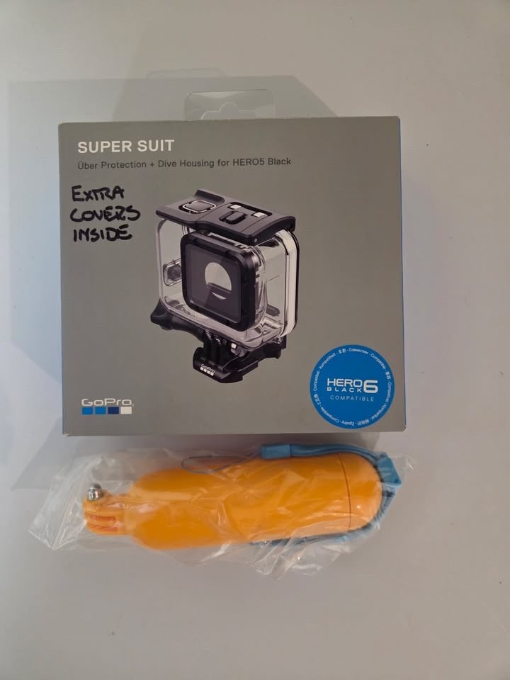 GoPro AADIV-001 Super Suit with Dive Housing For HERO7 HERO6 HERO5 HERO 2018 NIB