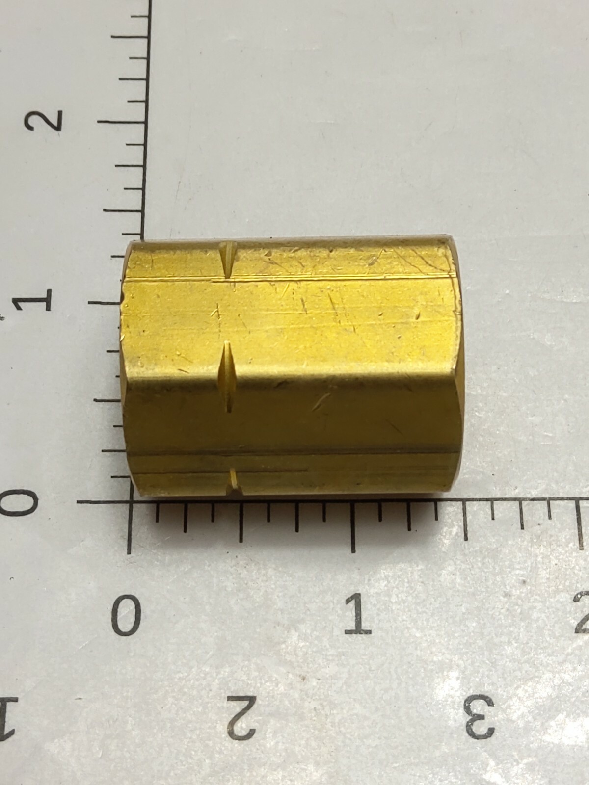 BRASS PIPE ADAPTER COUPLING (NOS)