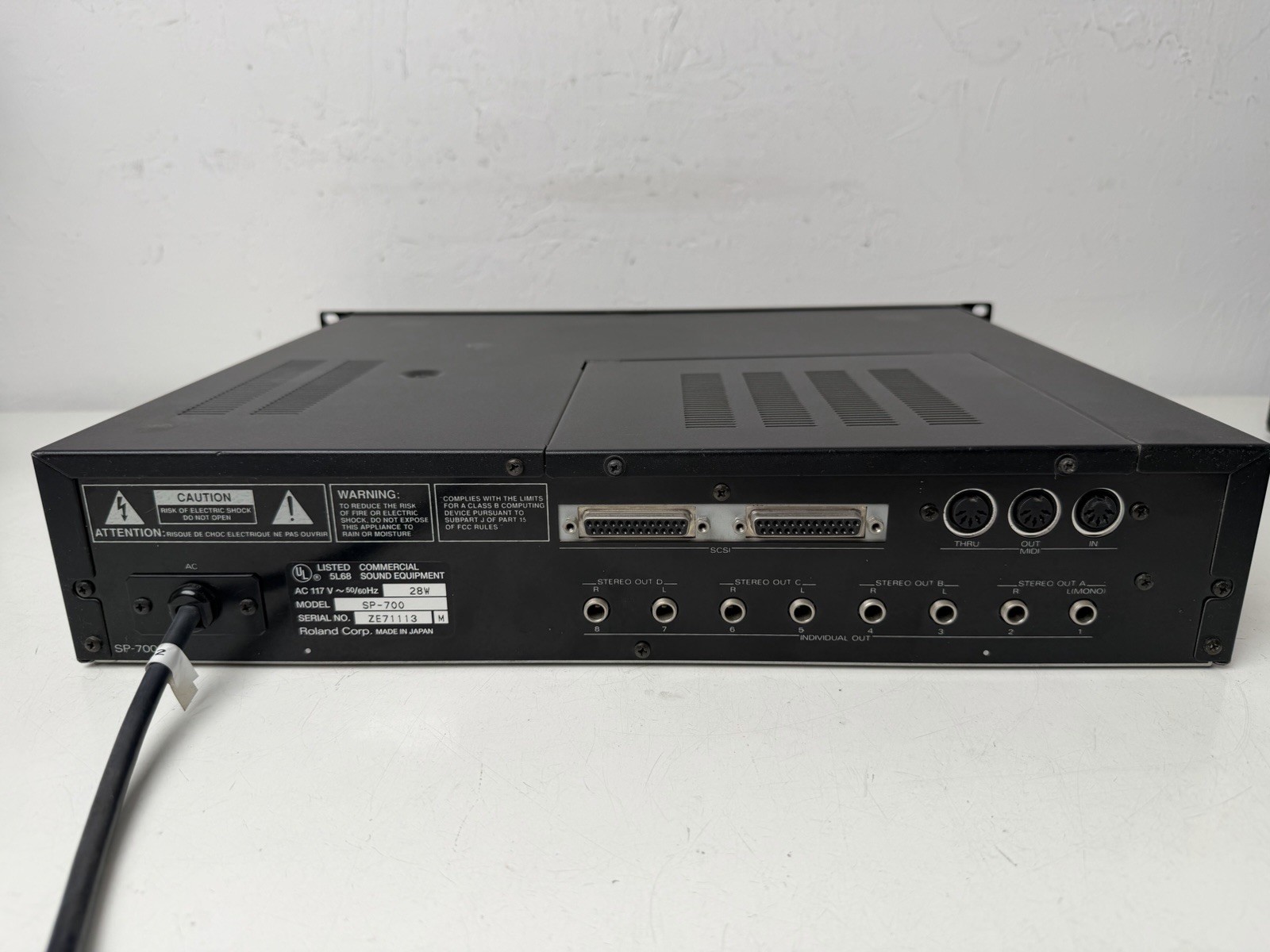 Untested Fully - Dim Display - Roland SP-700 Digital Sampler Playback Module