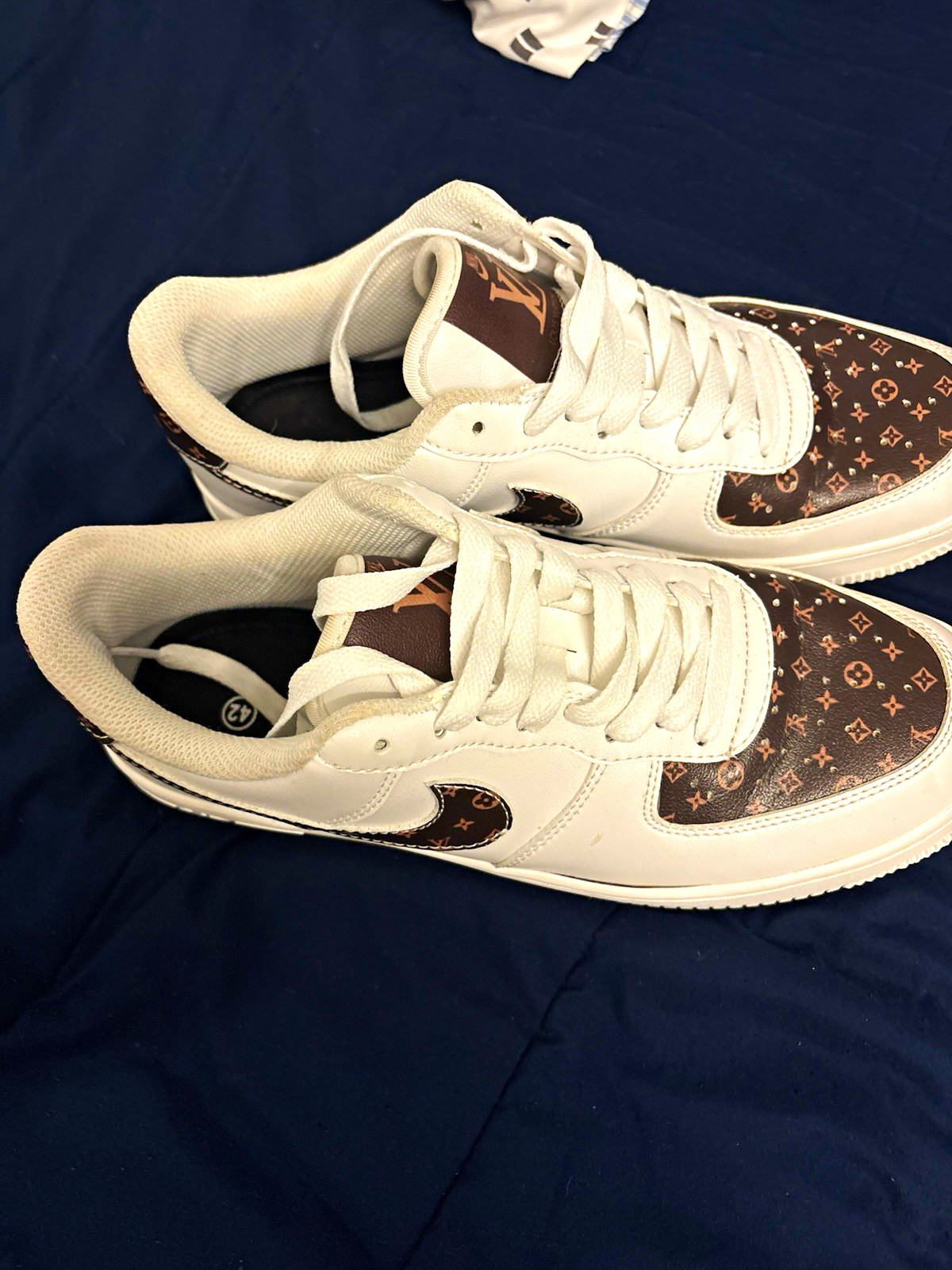 Nike Air Force 1 Men's Low Top Lace-Up Athletic Sneakers White/Brown