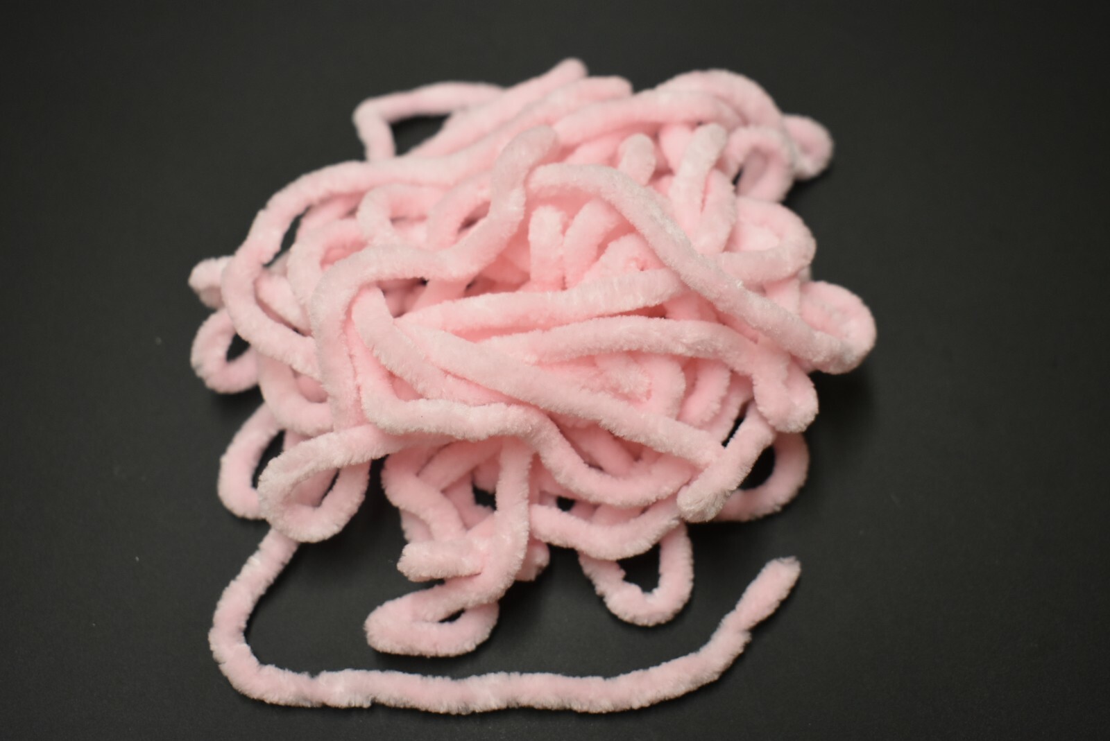 5 Yards 1/4"  LIGHT PINK Round Chenille for Fly Tying