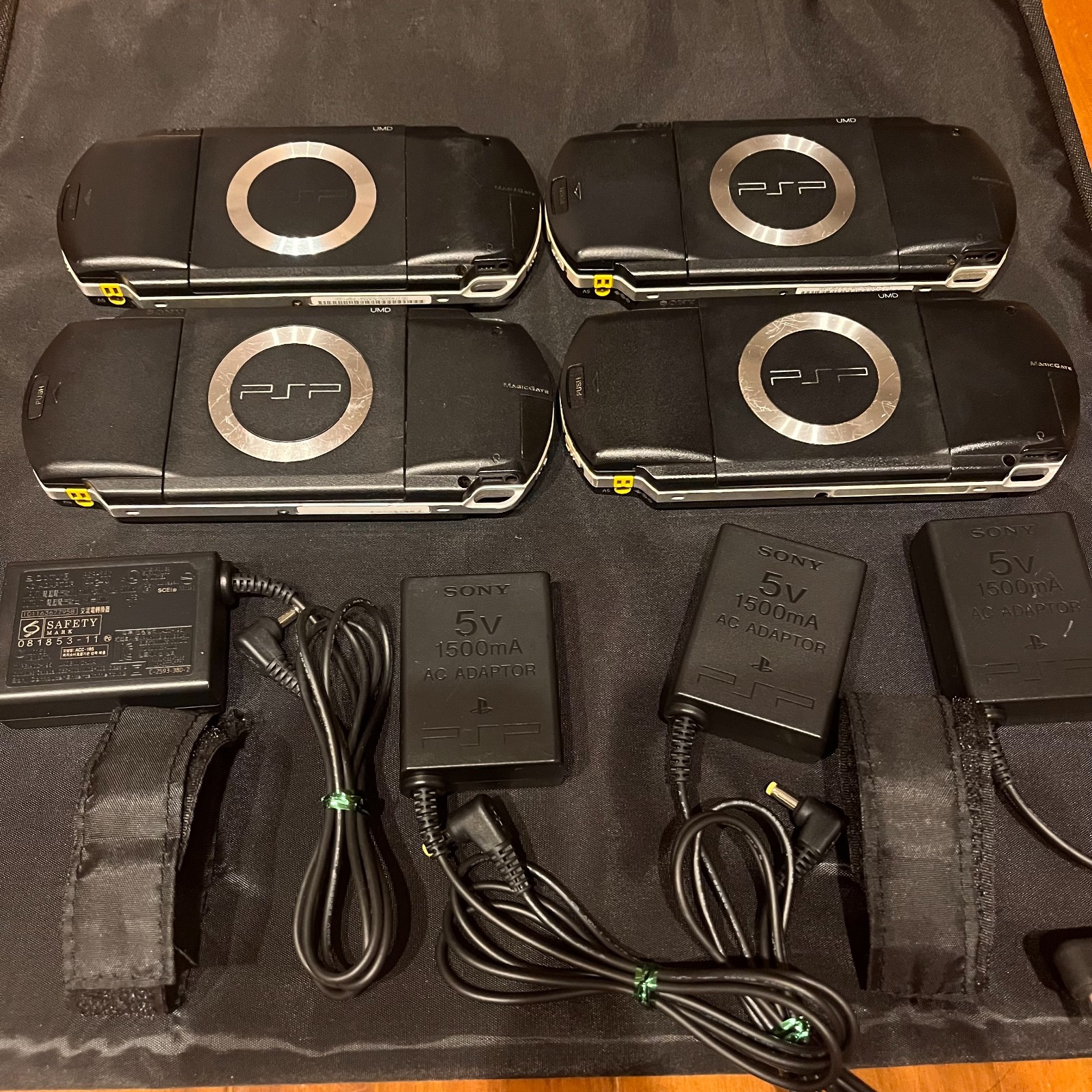 SONY PSP-1000 Black Console 1 Unit + AC Charger Tested Working RANK-C （Fair）