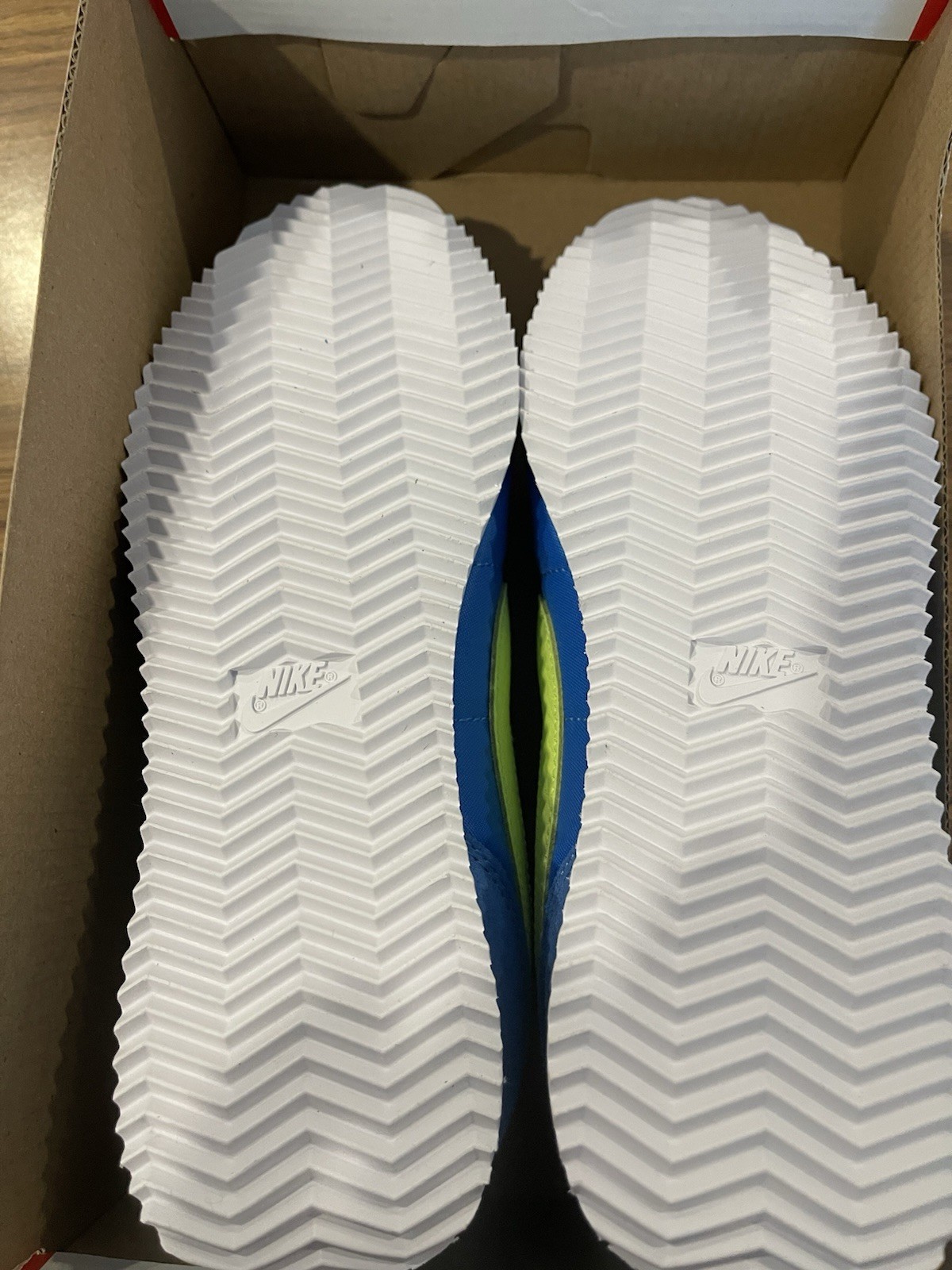 Size 7Y- Nike Kids Cortez BG