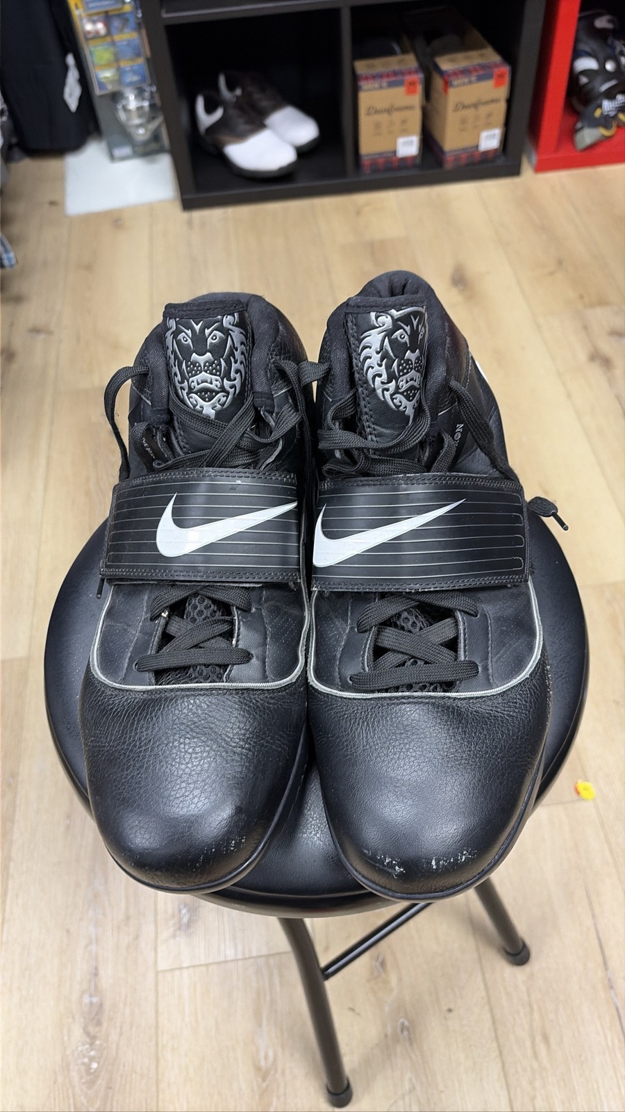 Nike LeBron Witness Black Mens Basketball Shoes size 15