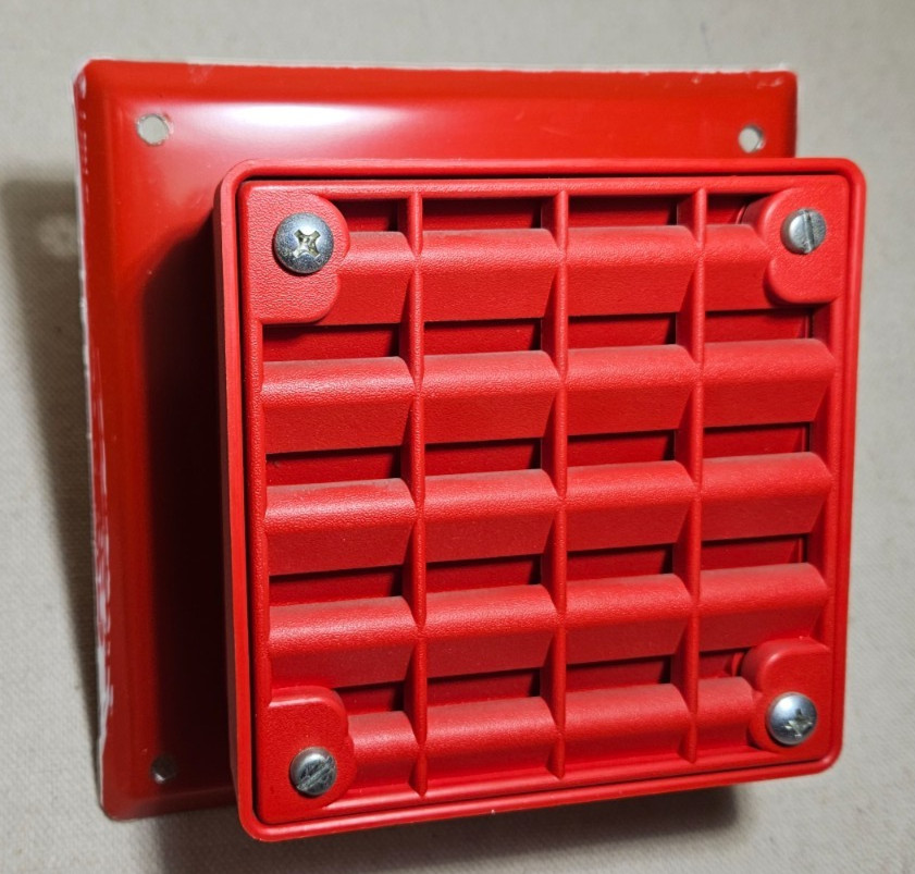 Wheelock ET1010R Red Fire Alarm Speaker With SFP Plate