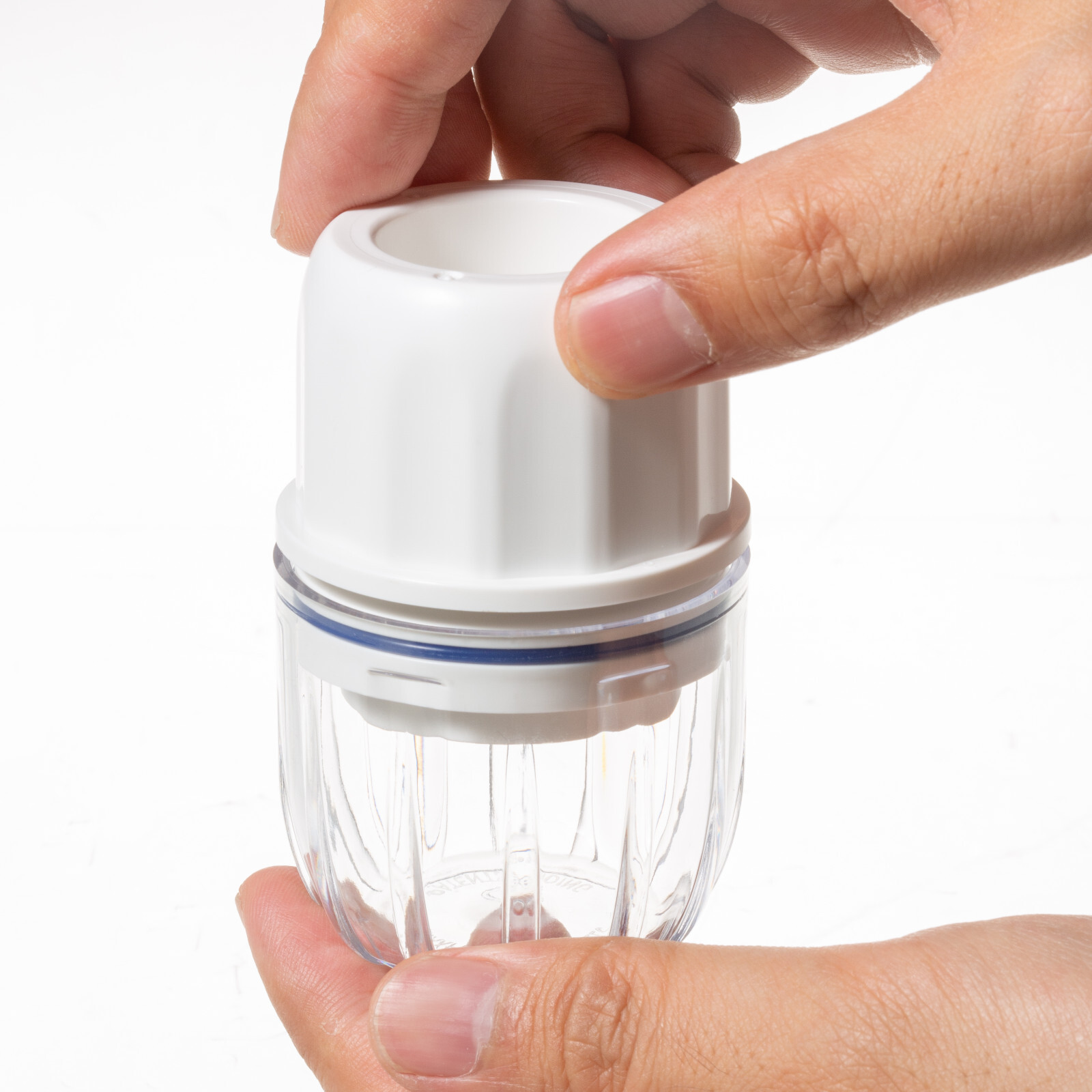 MAXGRIND Lite Pill Crusher and Grinder - Small Size Pill Crusher
