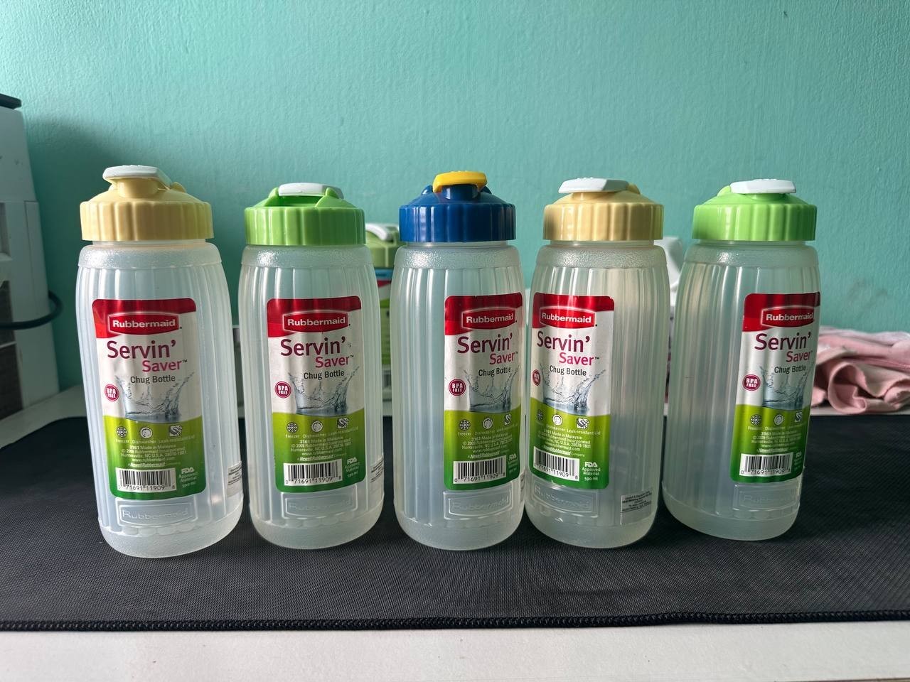 Rubbermaid 20 oz Chug Bottle, Lot of 5, Random Lid Color