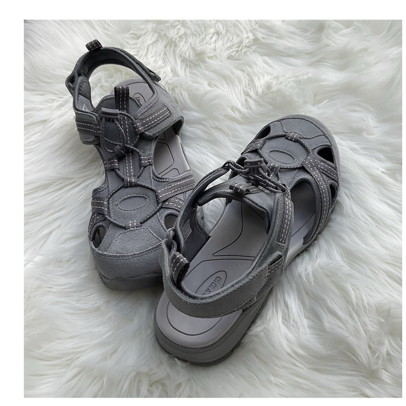 Lands End Womens Leather Closed Toe Hiking Sandals Size 10 All Weather