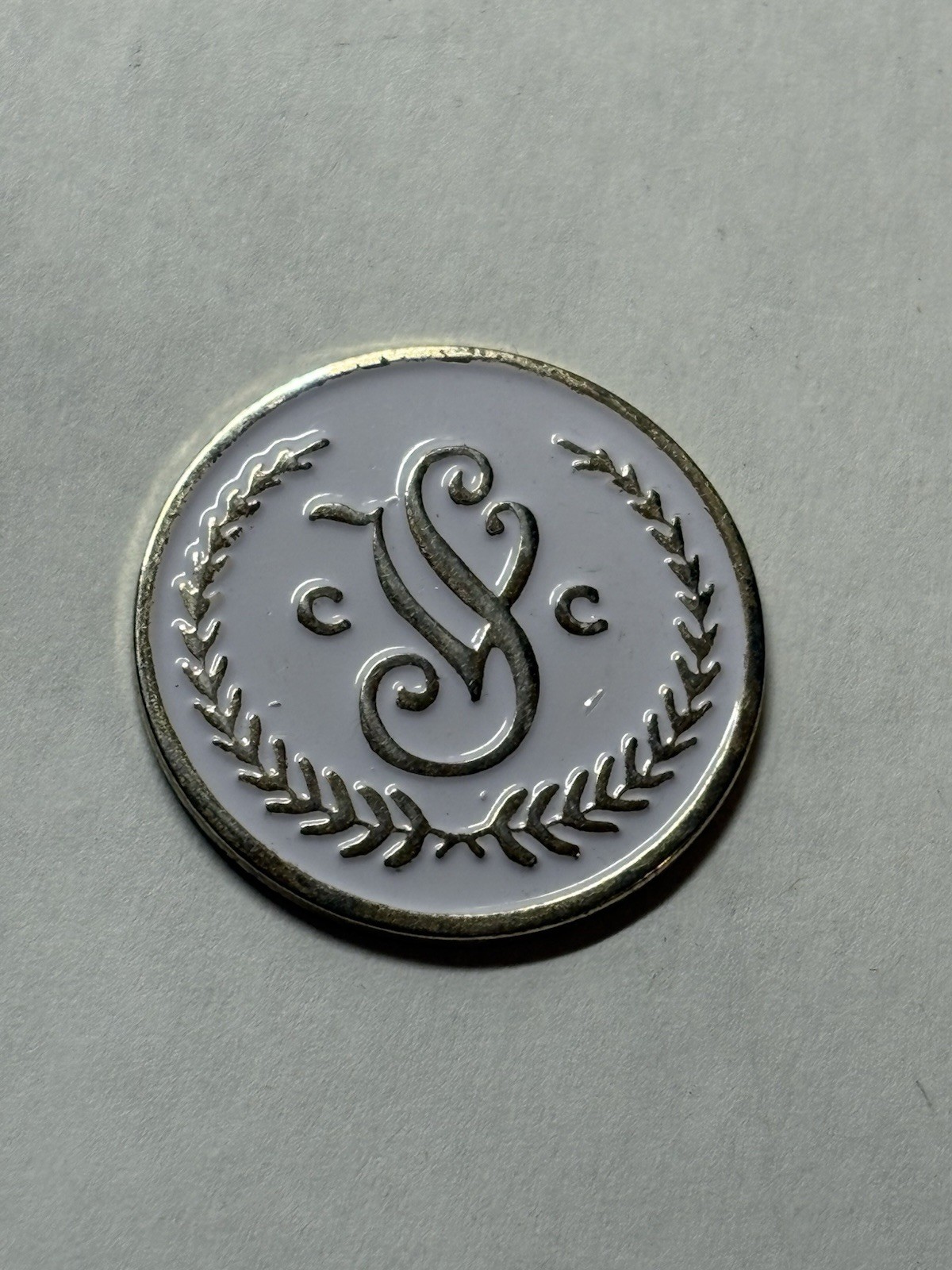 Rare Saucon Valley Country Club 7/8" Coin Style Golf Marker - Bethlehem, PA