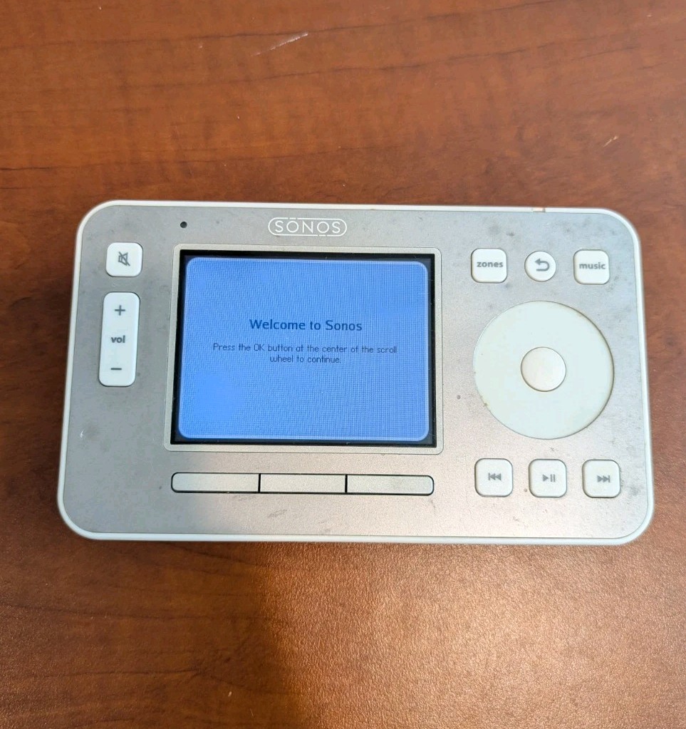 Sonos CR100 Wireless Color Display Multi-Room Digital Music System Controller
