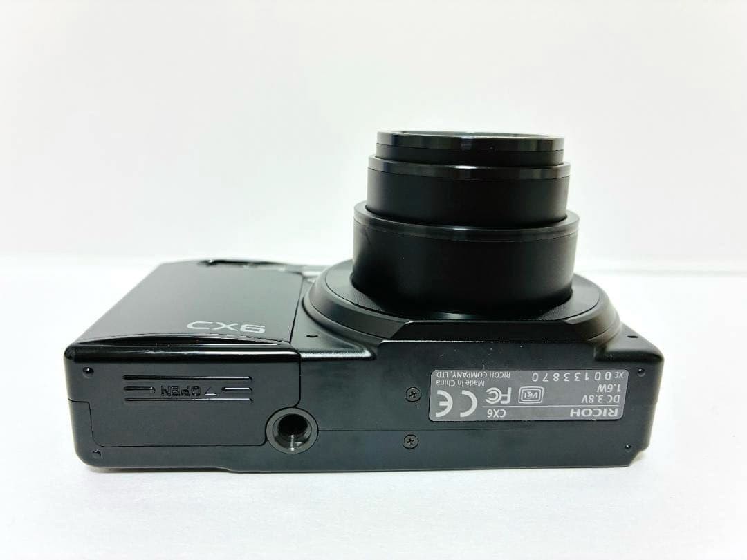 - Total Shutter Count: 6 Pcs - Ricoh CX6 Black