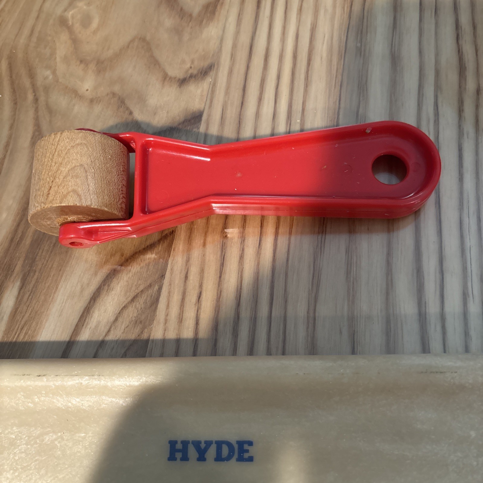 Hyde Brush 12 Inches & Hyde red handle roller USED