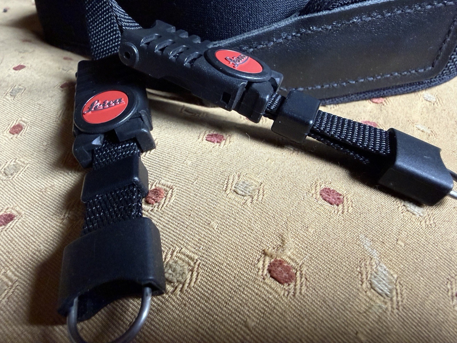 Rare!! [N MINT] Leica Genuine Camera Strap. New , Missing Box