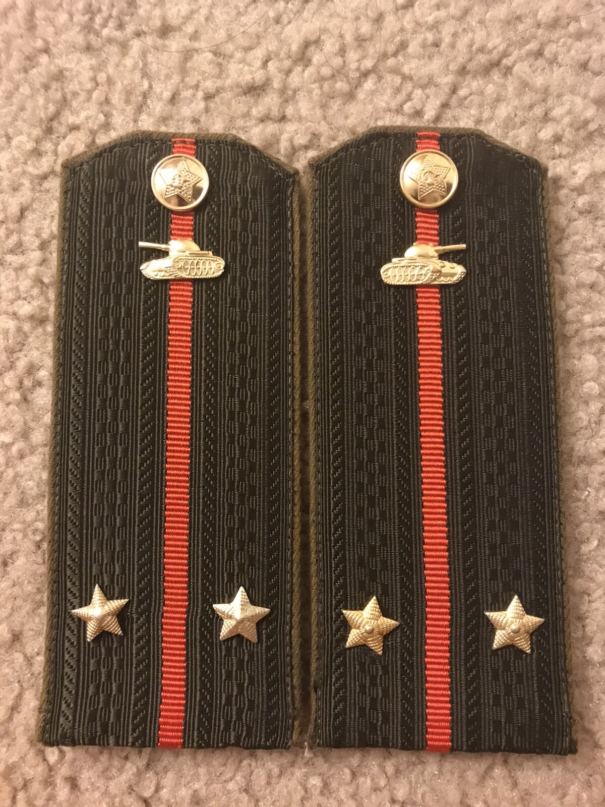 Soviet epaulettes of the lieutenant of the tank troops.  new ones.  original