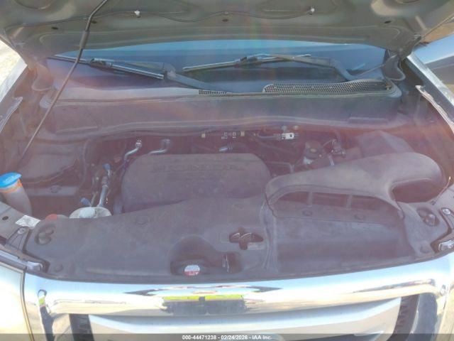PILOT 2011 Glove Box 5028752